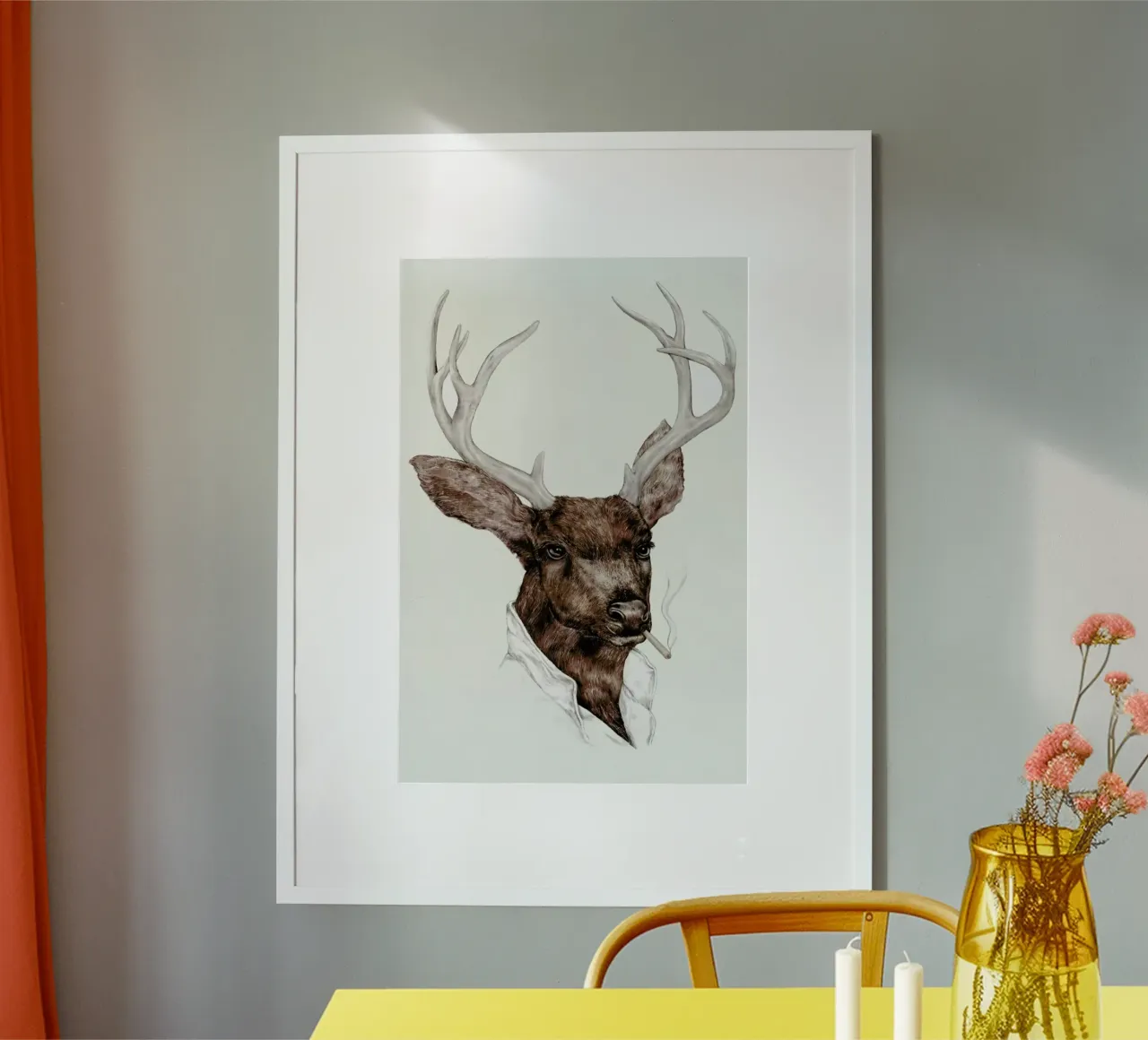 Smoking Deer poster con telaio in legno da Animal Crew