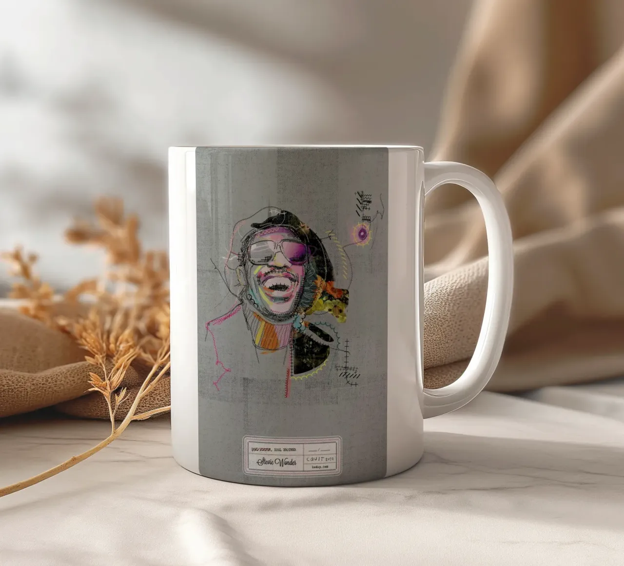 Stevie Portrait tazza in ceramica da Carlos Quitério