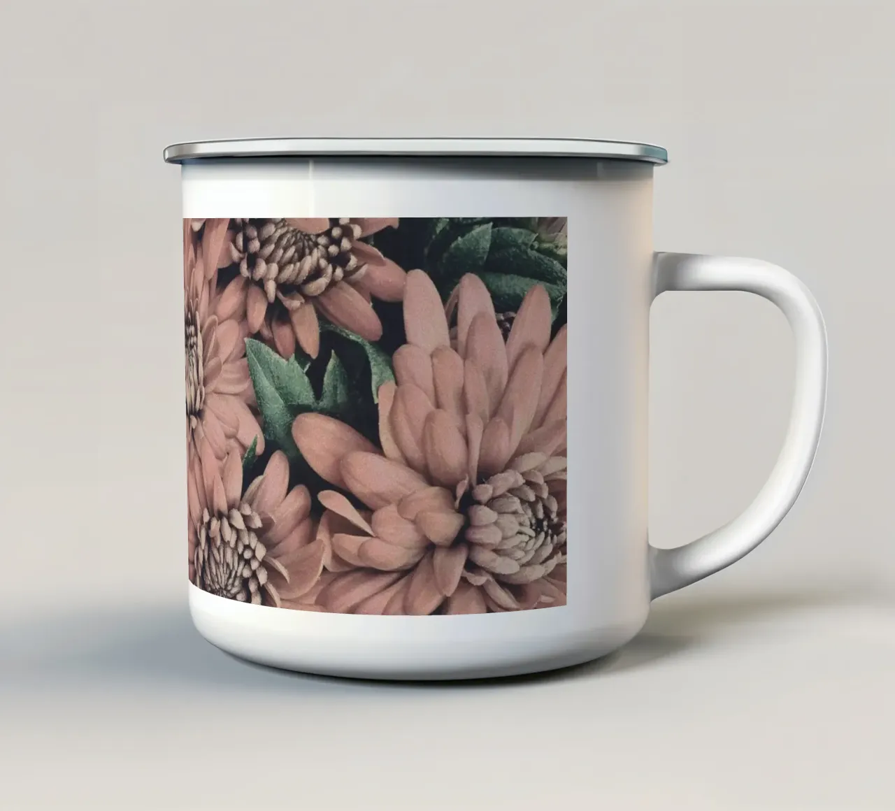 Romantico splendore floreale - Eleganza floreale tazza in smalto da Whole©
