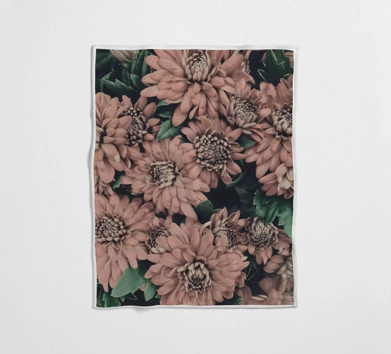Romantico splendore floreale - Eleganza floreale coperta in pile da Whole©