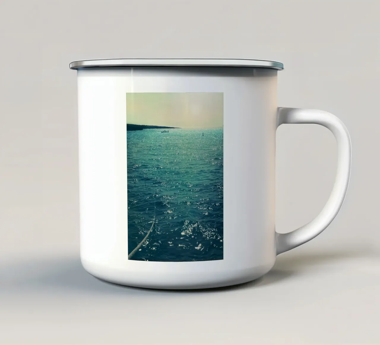 Atardecer en el mar taza de esmalte de Eva Nev Photography
