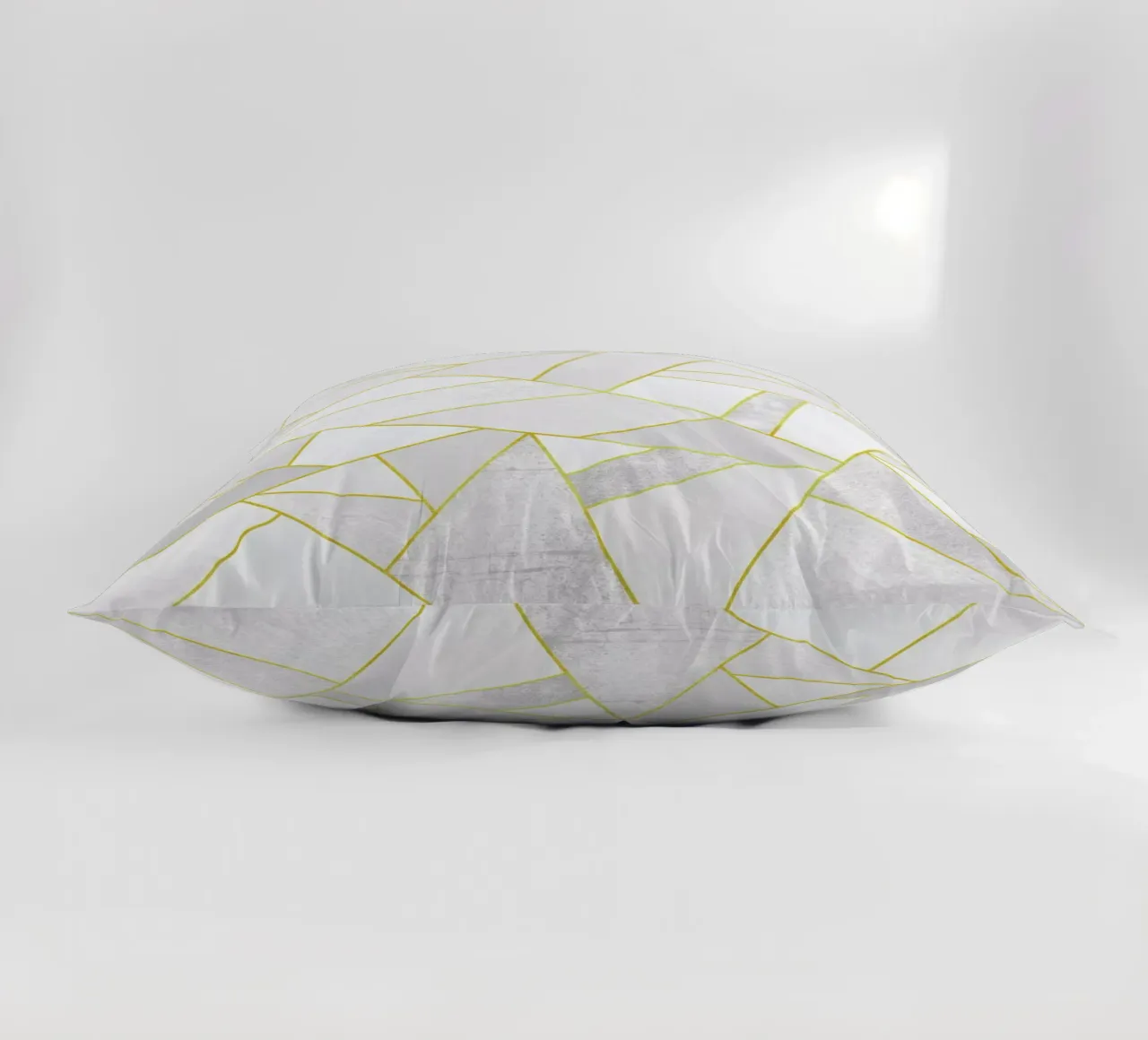 White Stone with Gold Lines cuscino da Elisabeth Fredriksson
