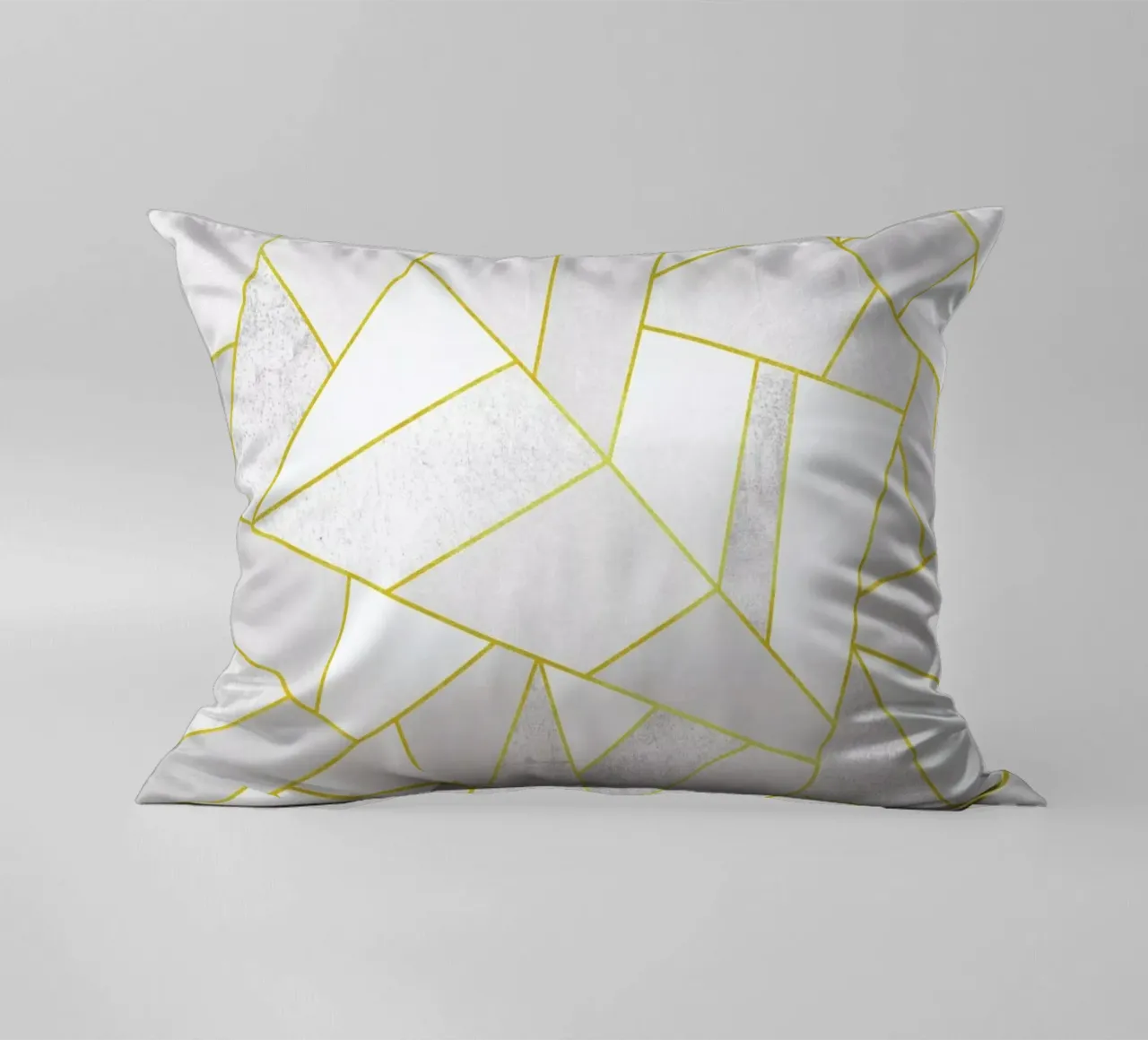 White Stone with Gold Lines cuscino da Elisabeth Fredriksson