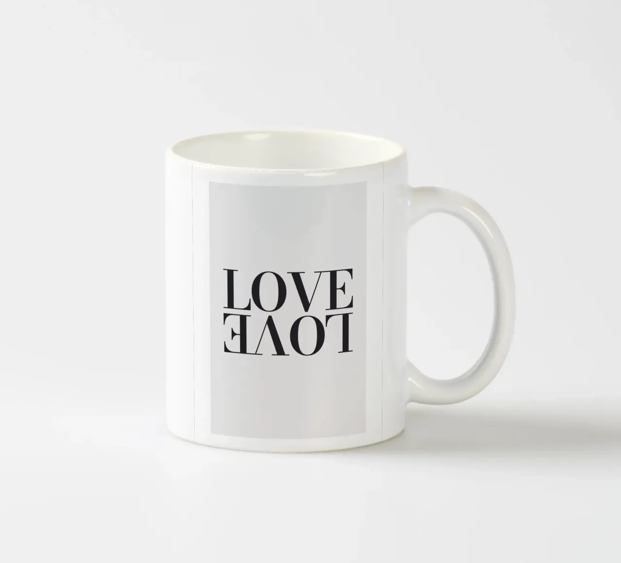 Typography Love - Design moderno e dichiarato tazza in ceramica da Whole©