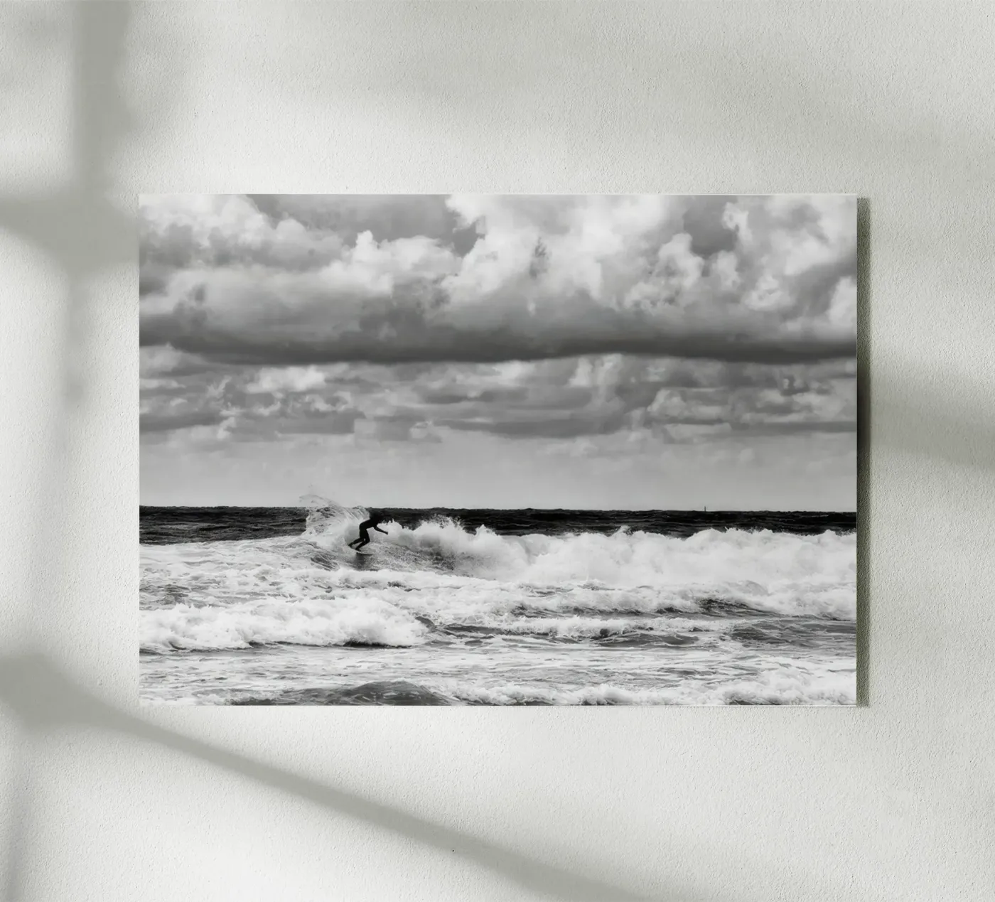 Blacksurfer Acryl-Glas von Legend