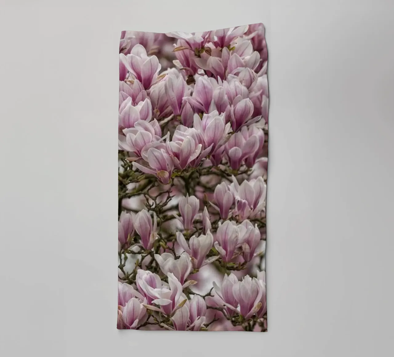 Magnolia rosa asciugamano da bagno da Curious Collections by Marielle Leenders