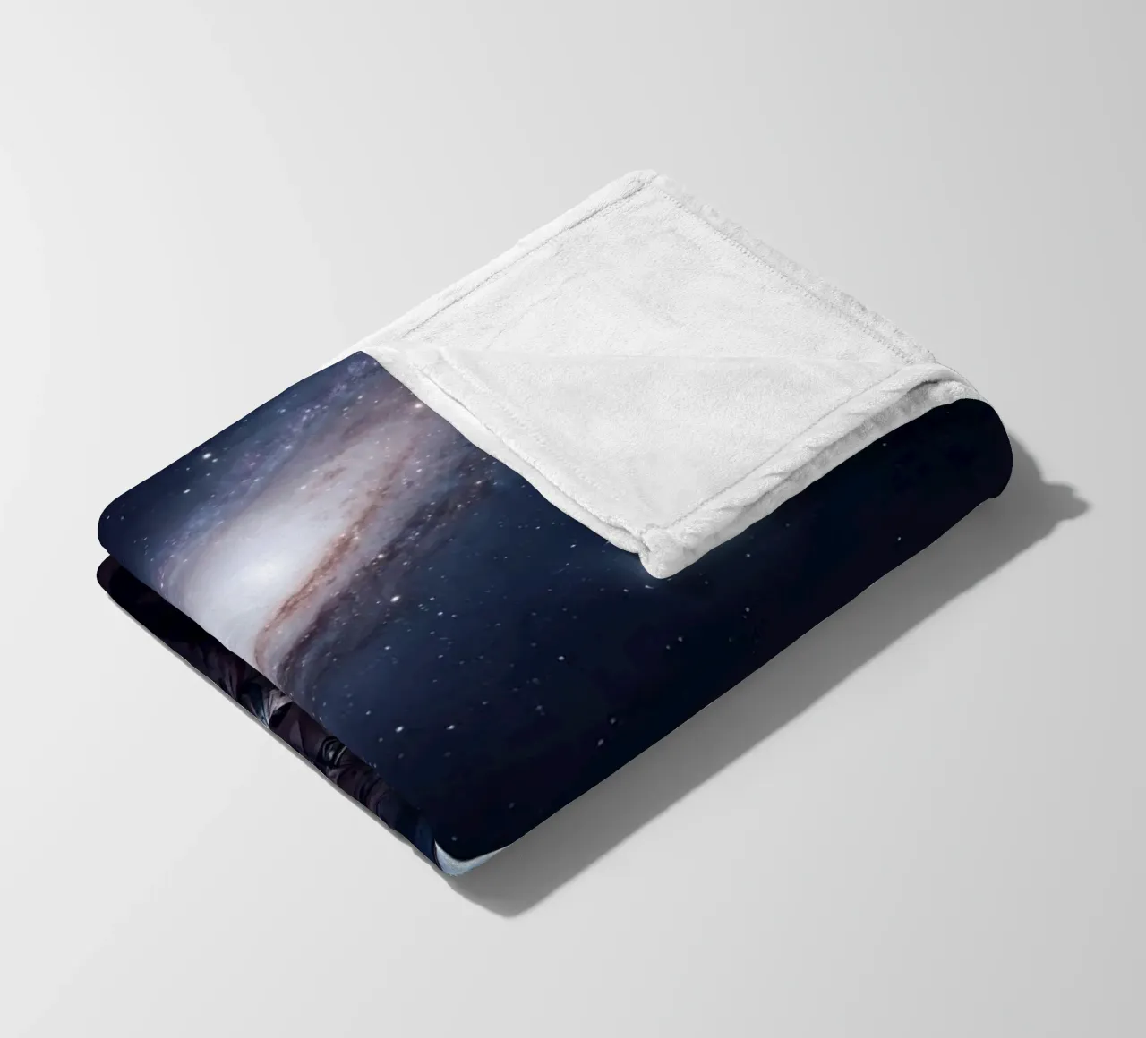 Lone Explorer Fleecedecke von Stellar Dream Art