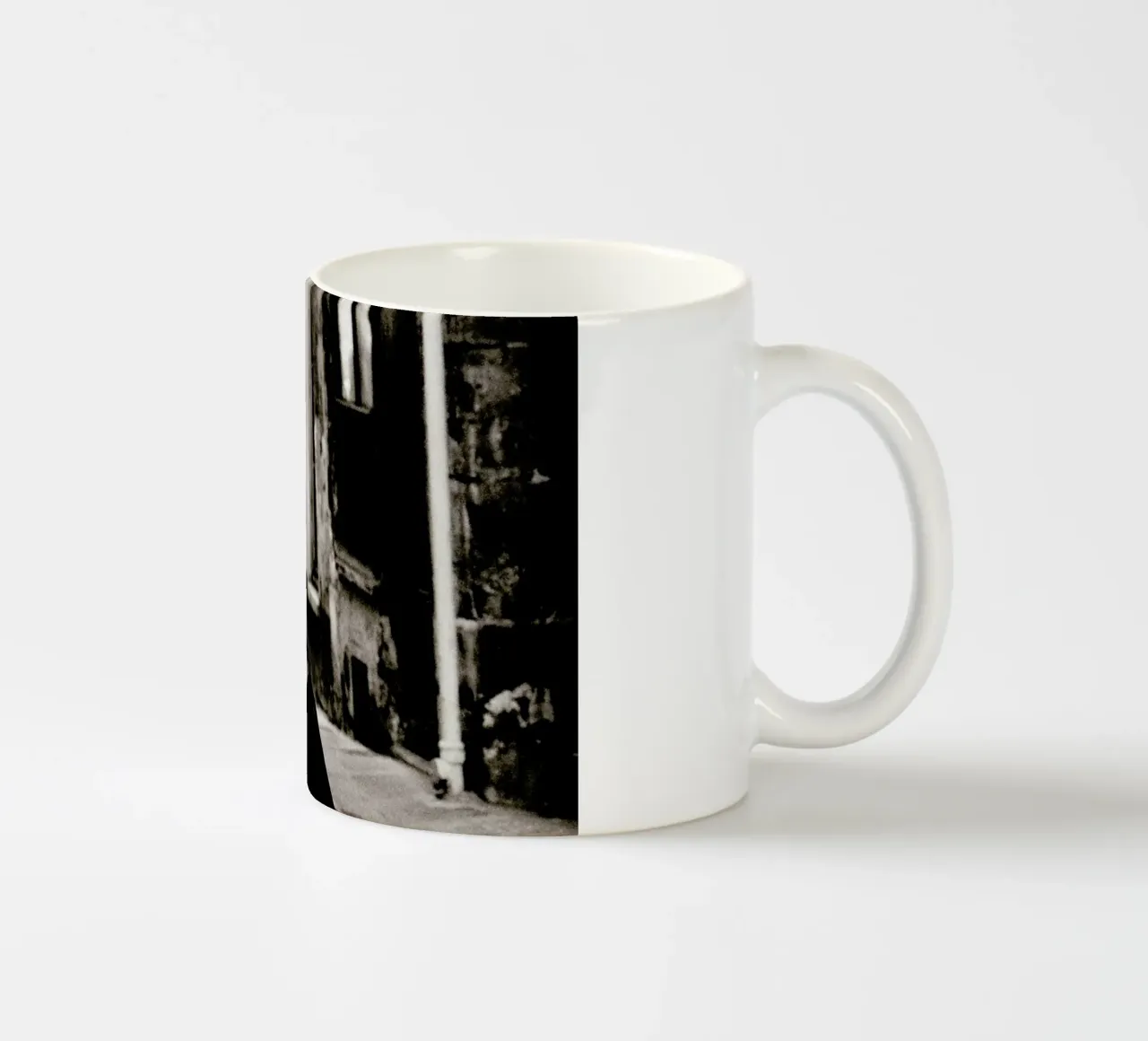 Freedom tazza in ceramica da Sophie Etchart