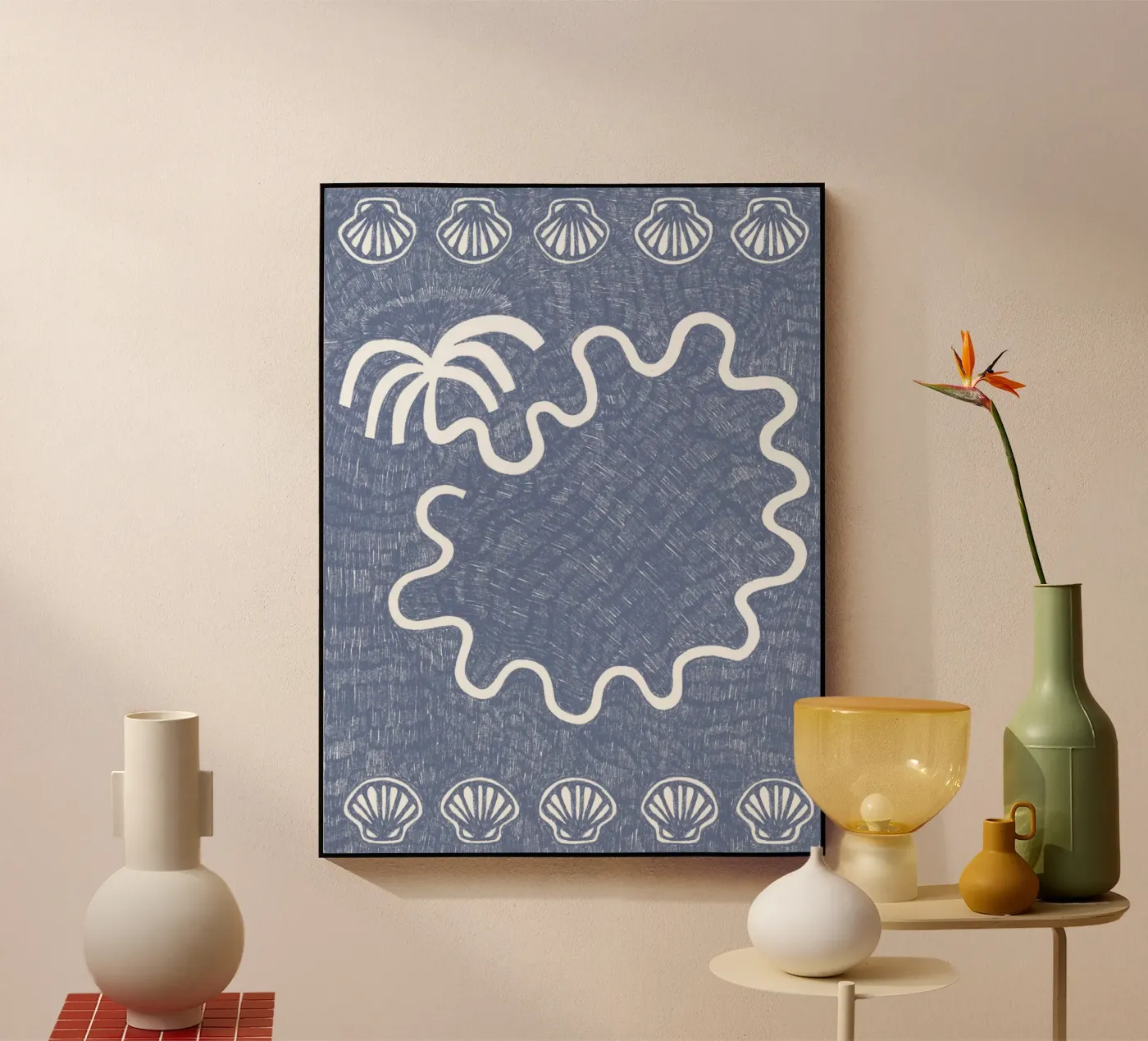 Shells and Palm Tree – Blue plexiglass da Shatha Al Dafai