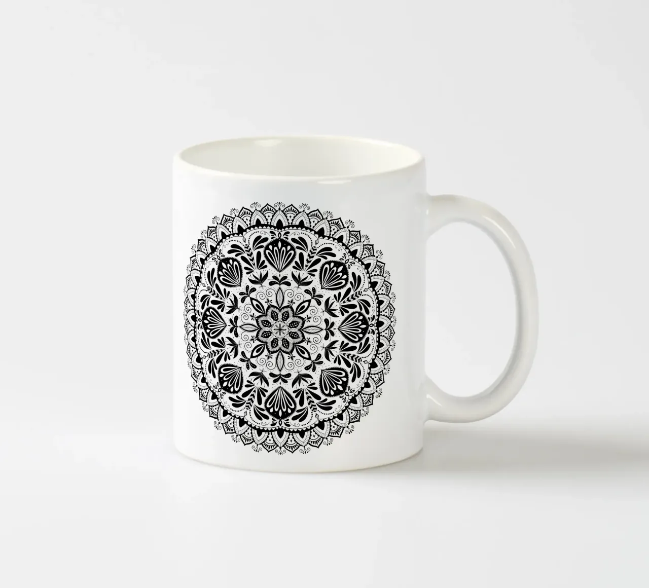 Mandala. Nero. tazza in ceramica da CalliLetters