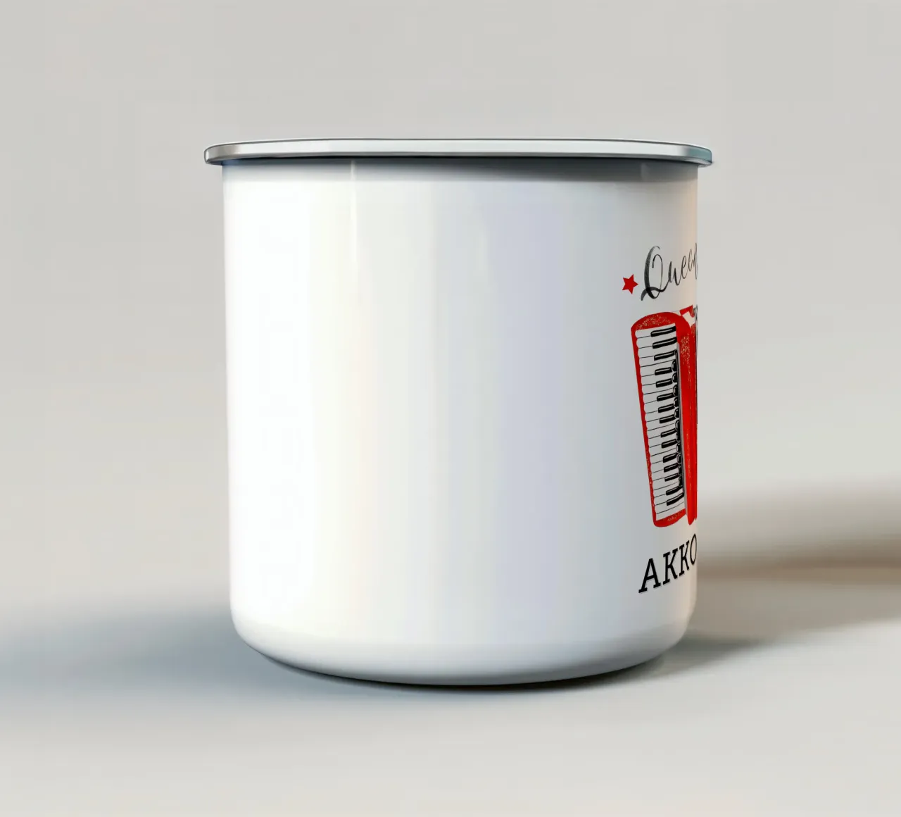 Fisarmonica. Le vere regine suonano la fisarmonica. tazza in smalto da CalliLetters