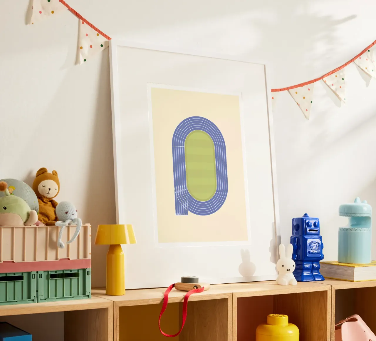 Illustrazione della carriera in blu poster con telaio in legno da athlete.art