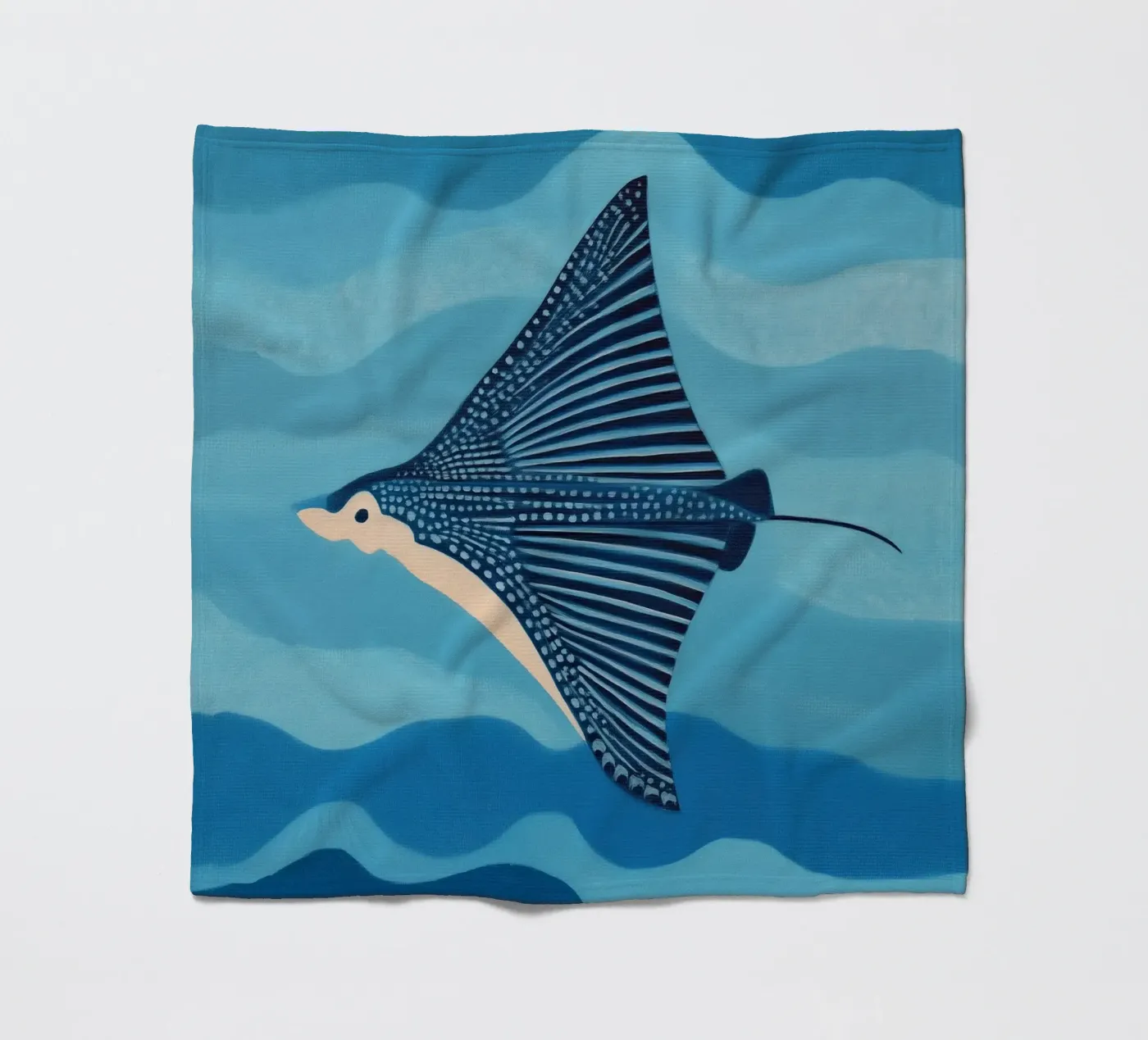 Blauer Mantarochen Fleecedecke von Sienna Atelier