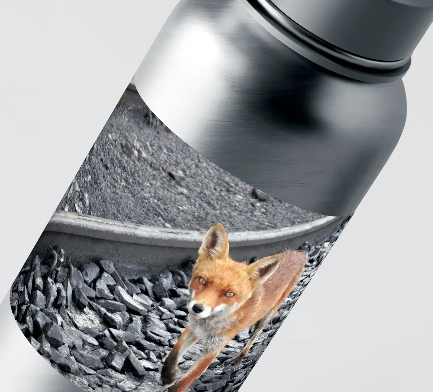 Tra le tracce adesivo da JUNIQERIN photography by Dorothea Baur