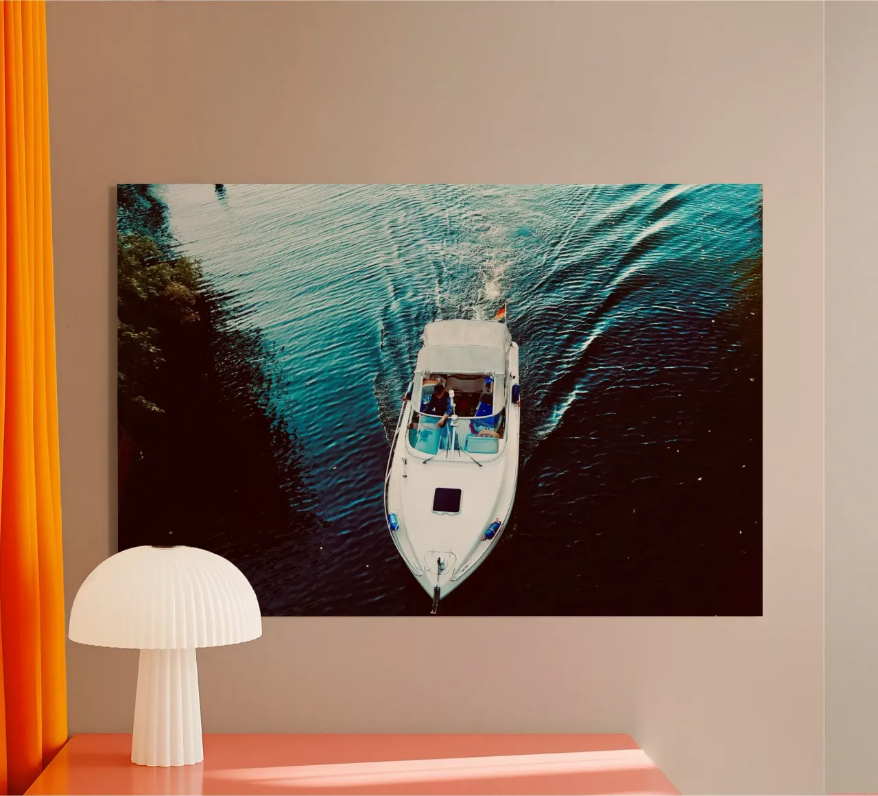 Tra le linee blu plexiglass da JUNIQERIN photography by Dorothea Baur