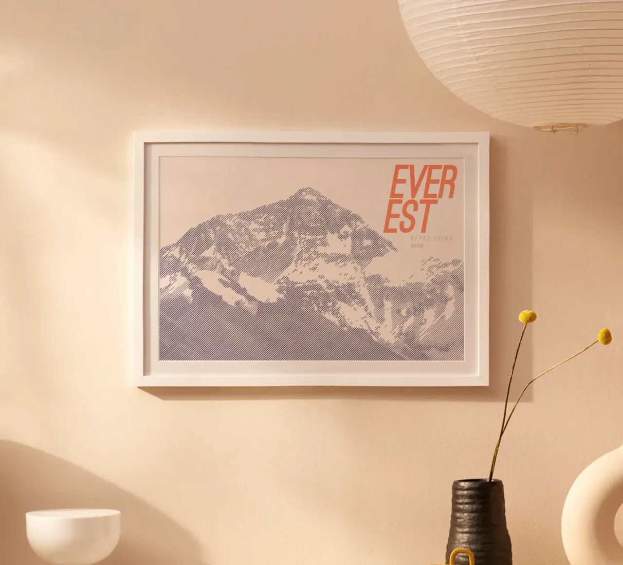 Il Monte Everest: illustrazione artistica della montagna più alta poster con telaio in alluminio da MOOODZART