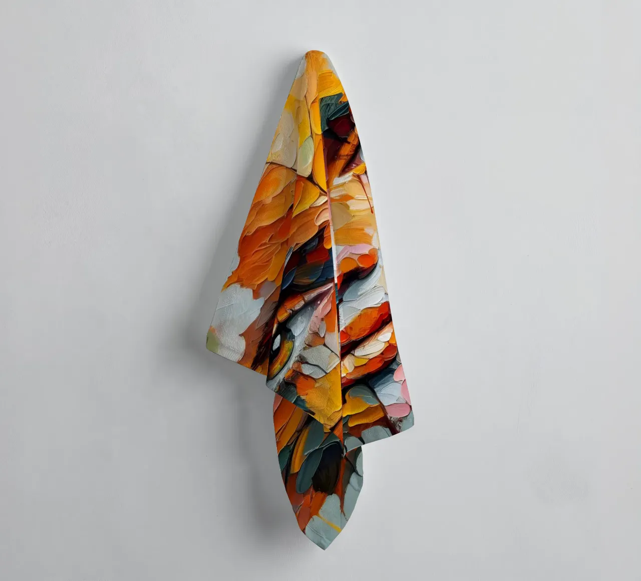 RUSTLE towel by ARTOMATIC