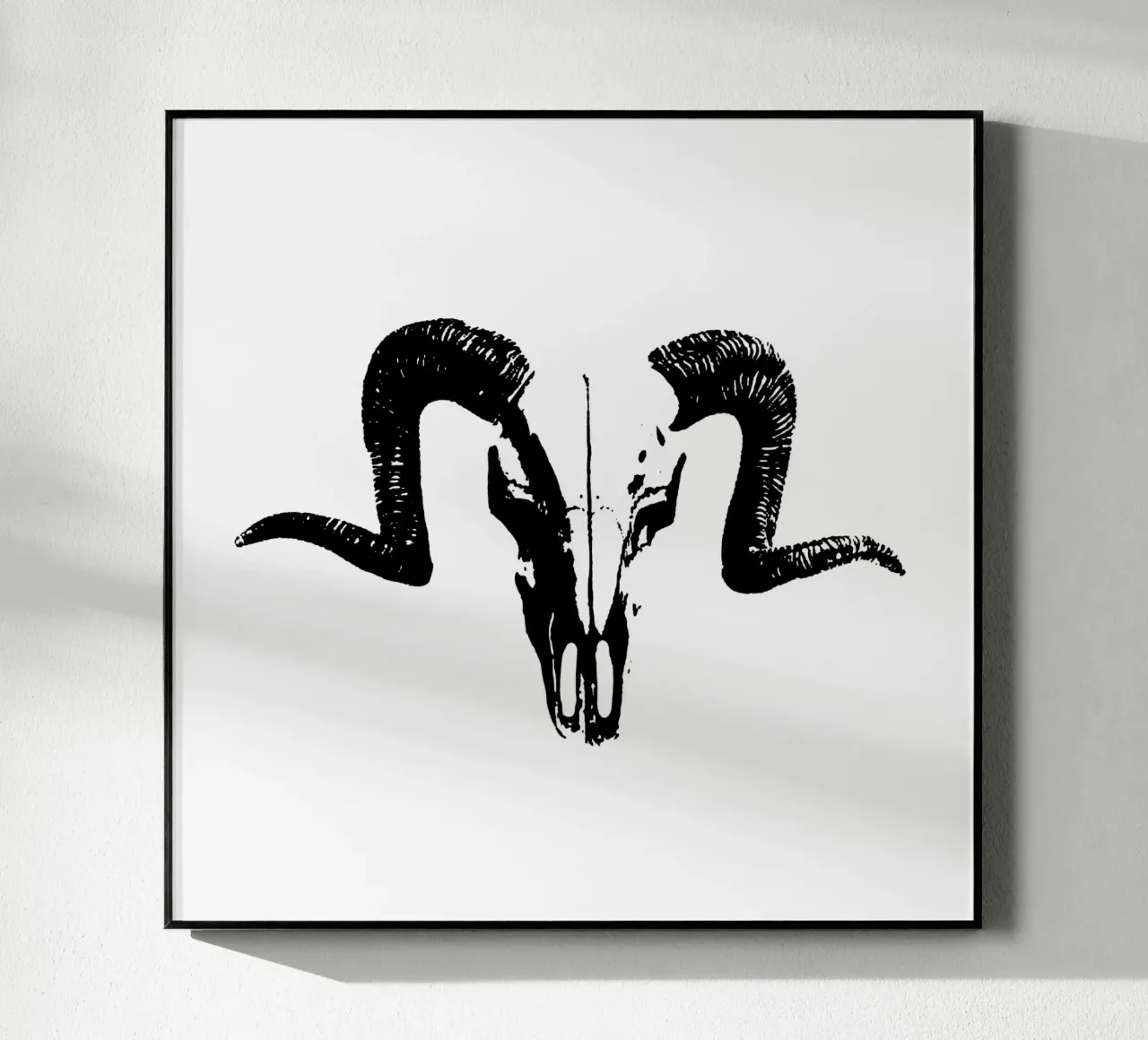 THE HORNED plexiglass da Grey Aaren