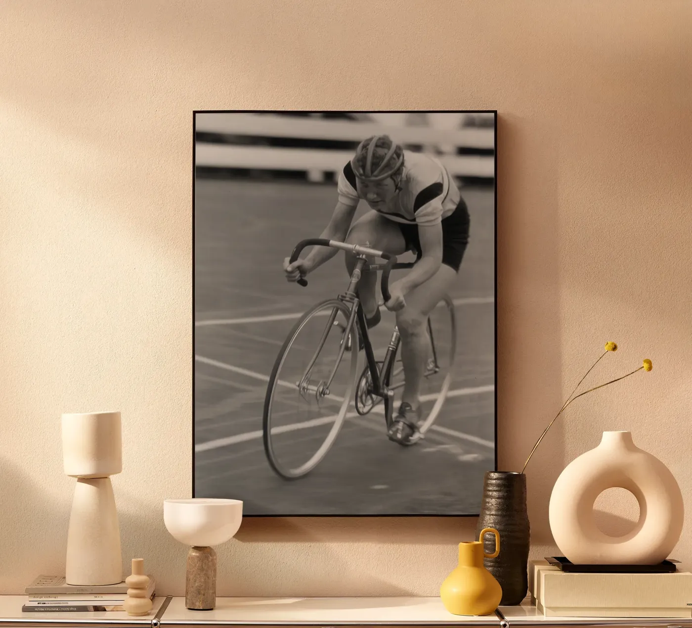 Beryl Burton plexiglass da IN MEMORIAL