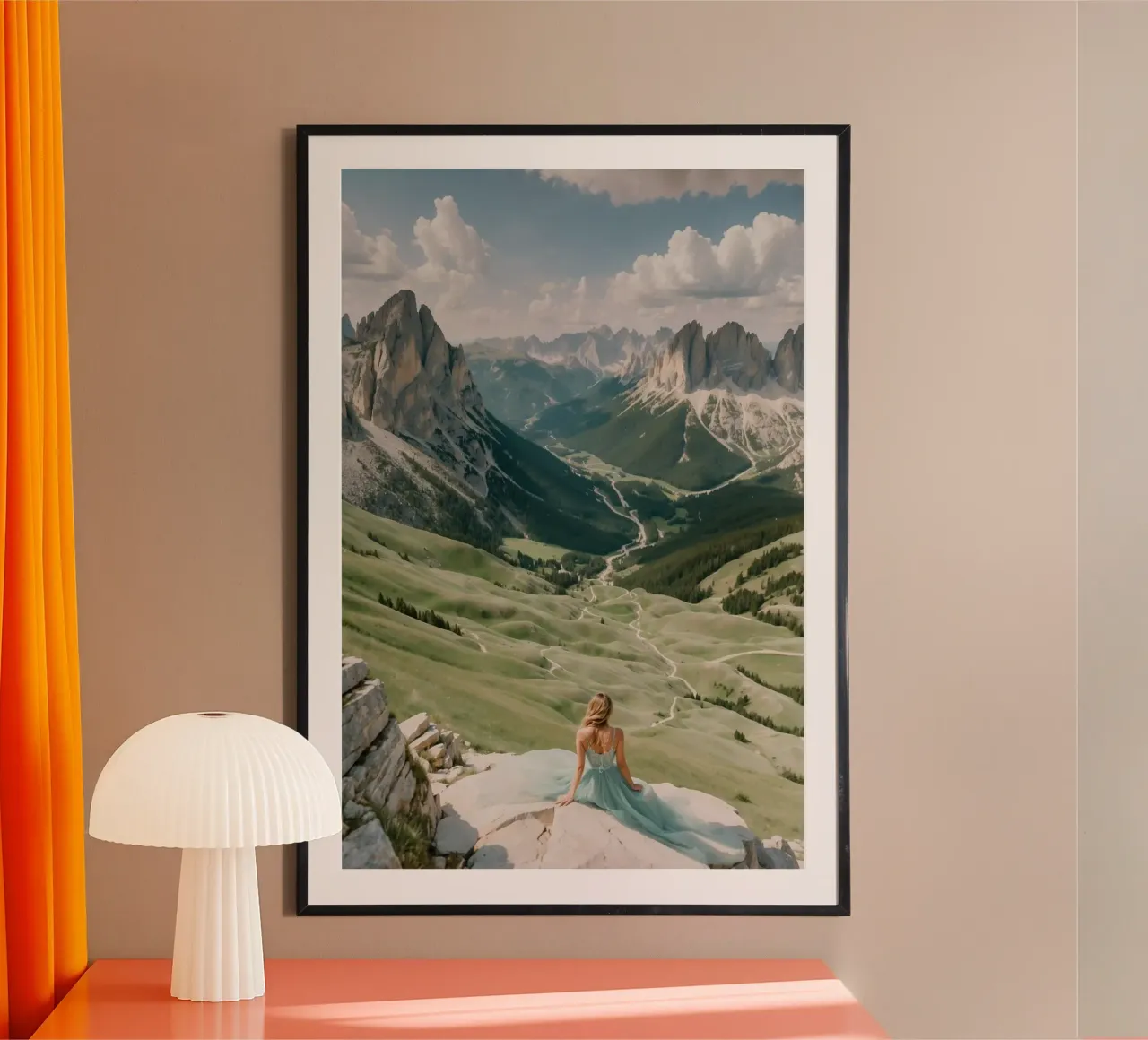 De vrouw in de bergen | Werk 1 poster met aluminium frame van AlbertKlee