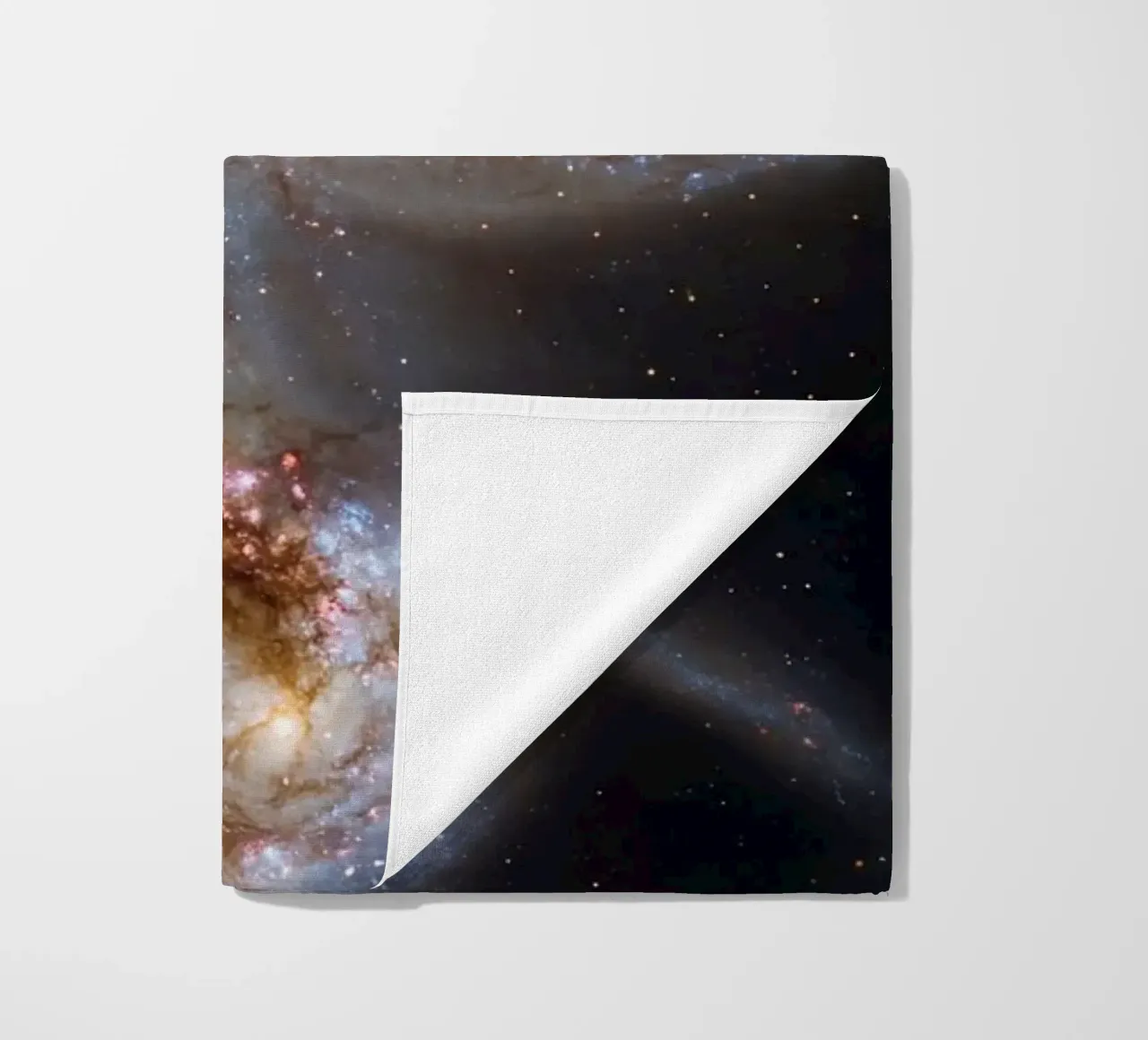Cosmic interaction strandhanddoek van Stellar Dream Art