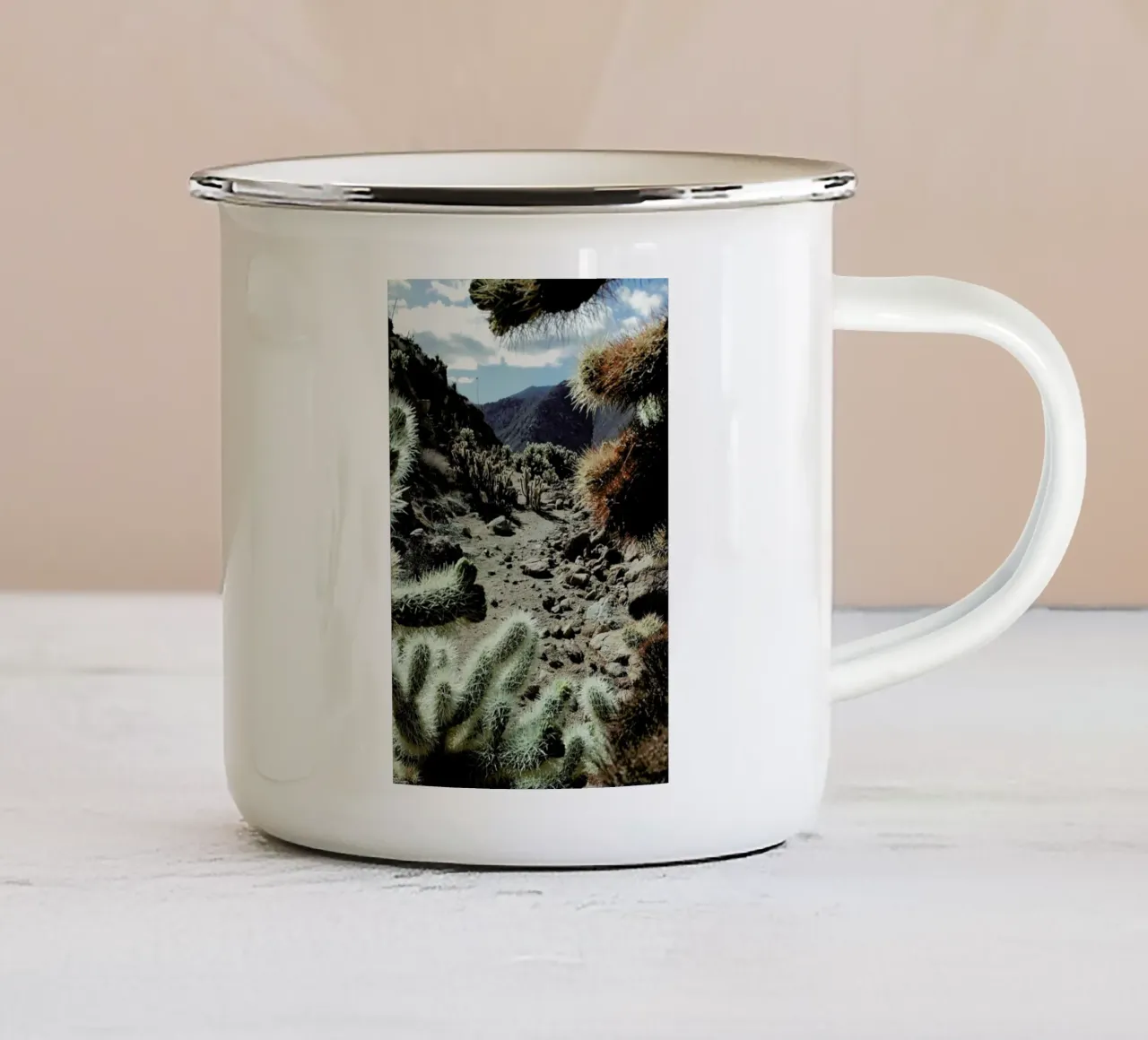 Cholla Frame tazza in smalto da Kevin Russ