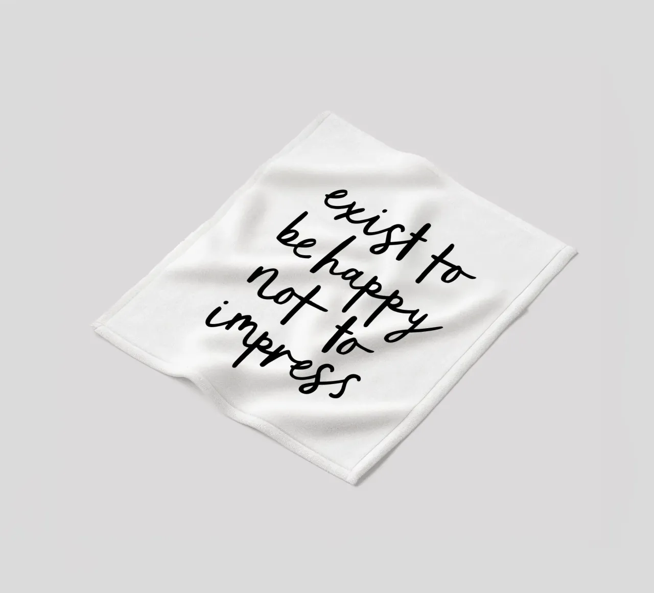 Existieren, um glücklich zu sein, nicht um zu beeindrucken Typografie Design Fleecedecke von THE MOTIVATED TYPE