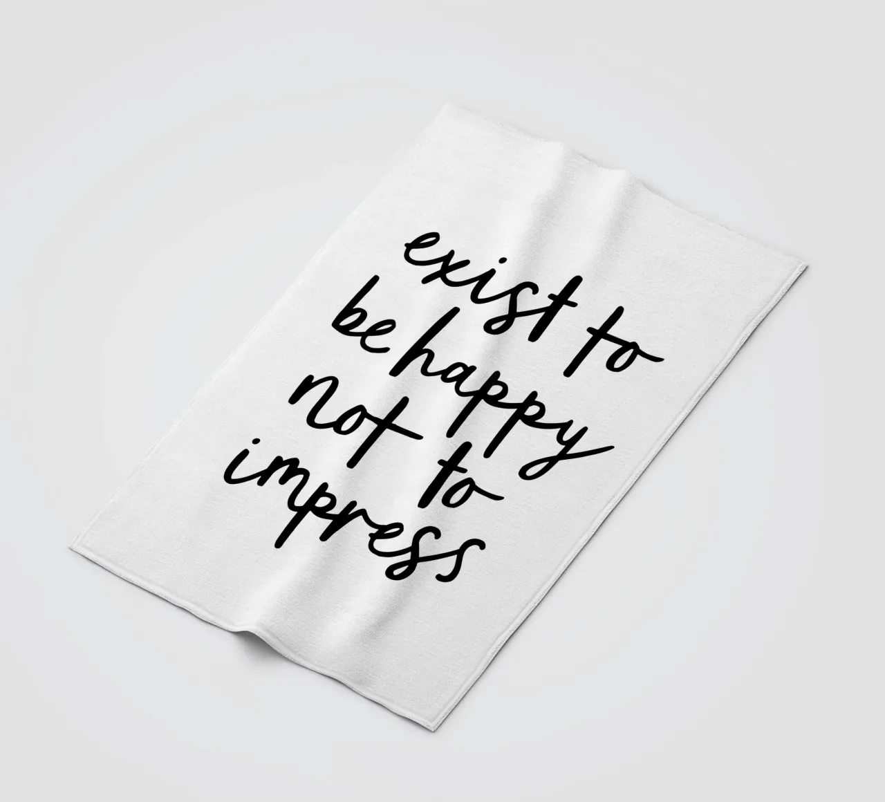Existieren, um glücklich zu sein, nicht um zu beeindrucken Typografie Design Fleecedecke von THE MOTIVATED TYPE
