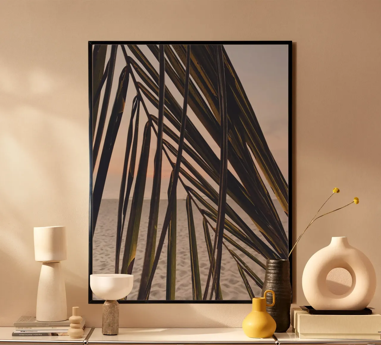 Tropisch strand - Palmblad in de zonsondergang poster van Whole©