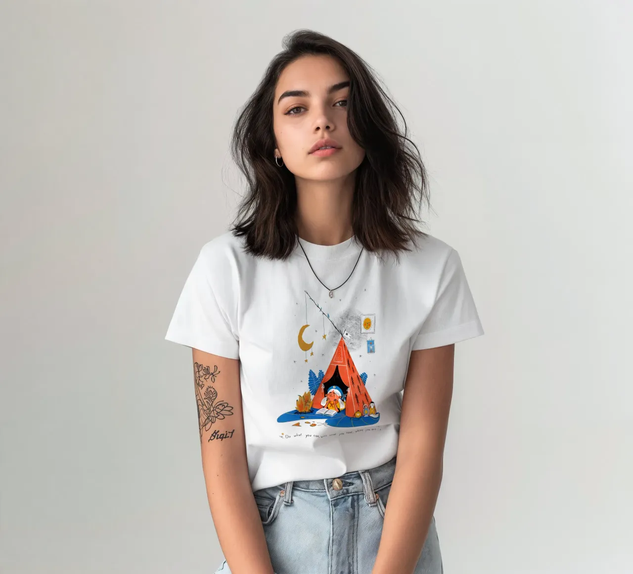 Do what you can, with what you have, where you are t-shirt da Moira Scicluna Zahra