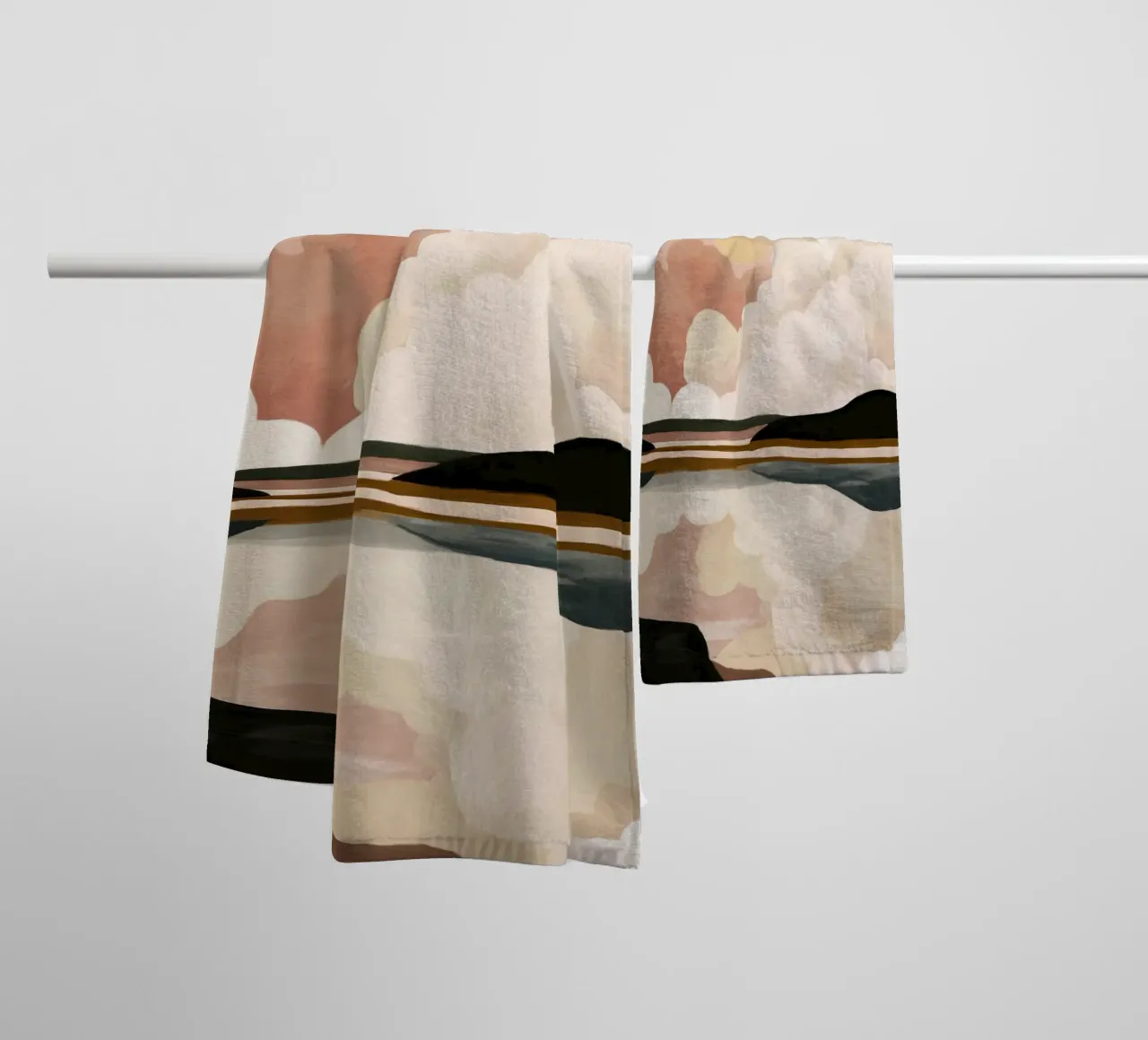 Abstract wolkenlandschap badhanddoek van M.A.Z.U.N.