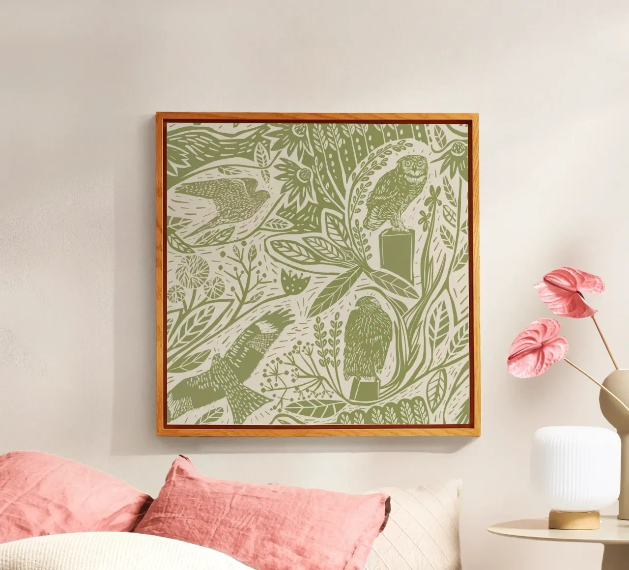 Aves rapaces en linograbado: halcones, búhos, flores y hierbas en M metacrilato de Studio Patruschka