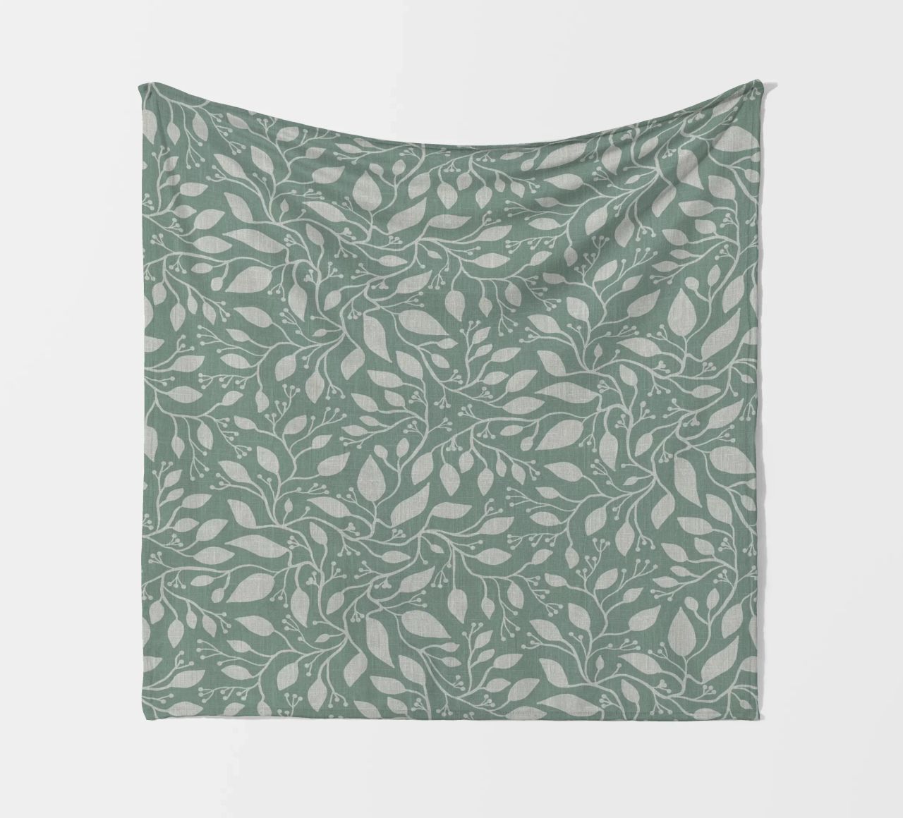 Mint and Beige Leaves with Linen Texture: Elegant Nature Fleecedecke von Studio Patruschka