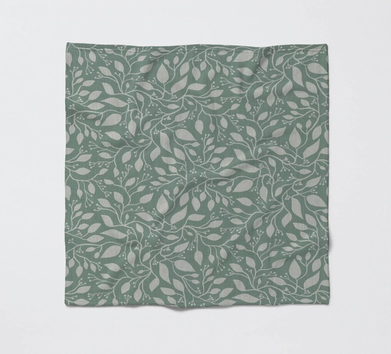 Mint and Beige Leaves with Linen Texture: Elegant Nature Fleecedecke von Studio Patruschka