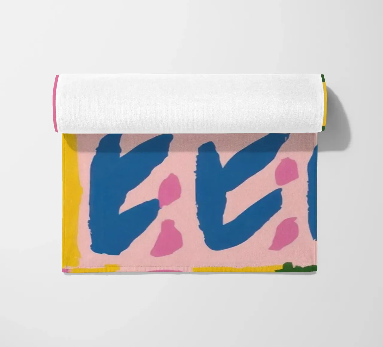 Speelse patchworkvormen strandhanddoek van Sun Riser