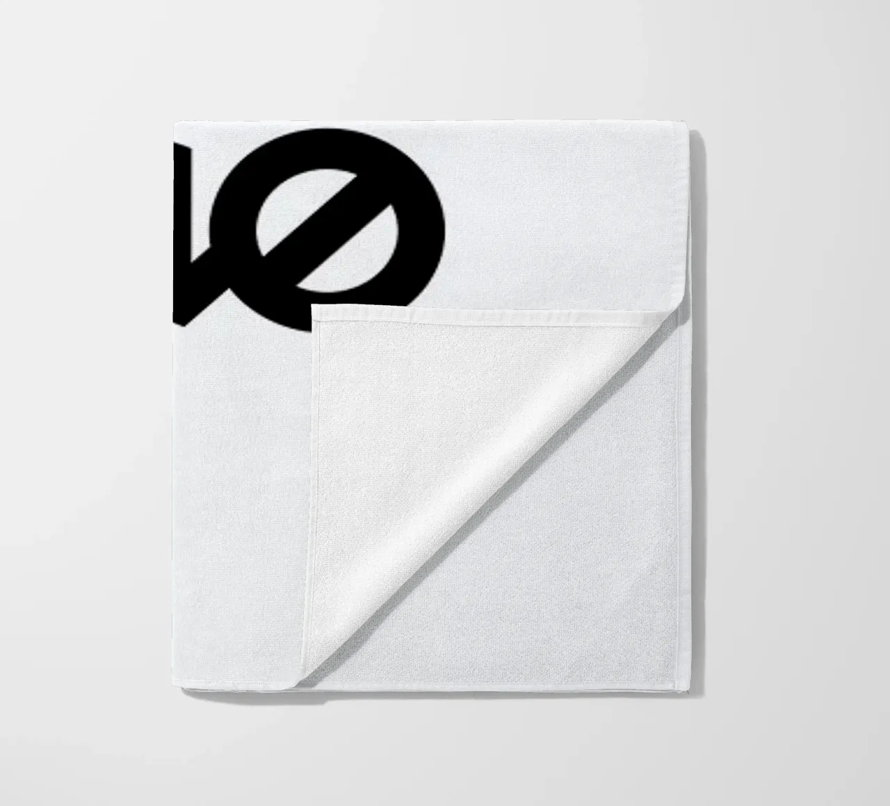 Oh No telo mare da BLAEK Design Studio