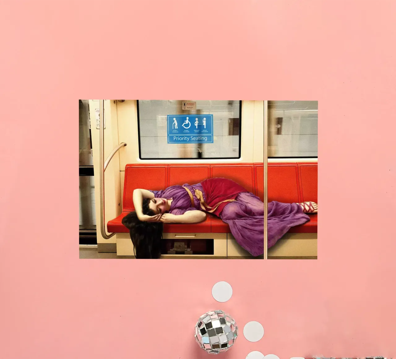 Priority Seating sticker van Dikhotomy