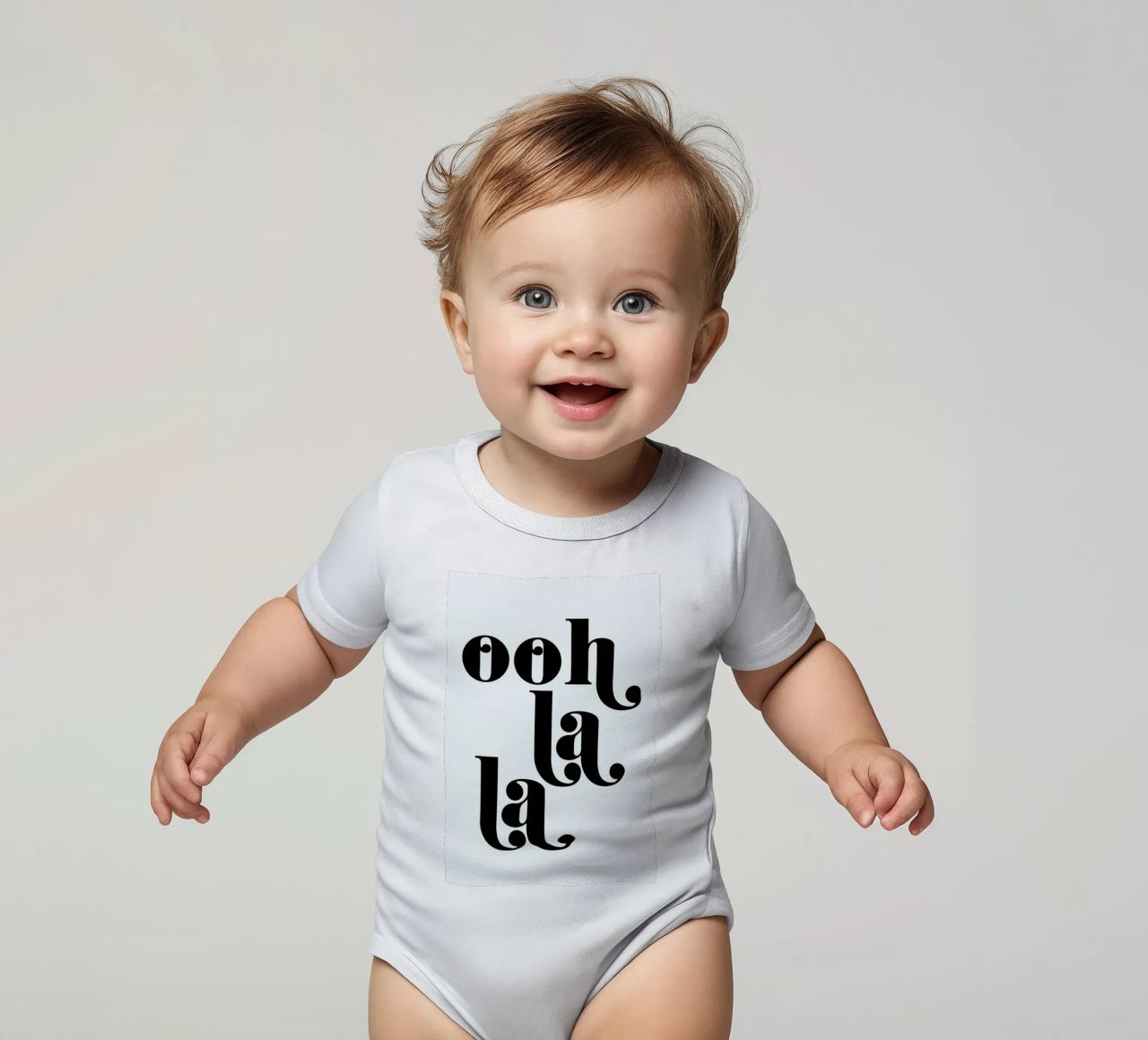 Ooh La La Typography Print body de bebé de Honeymoon Hotel