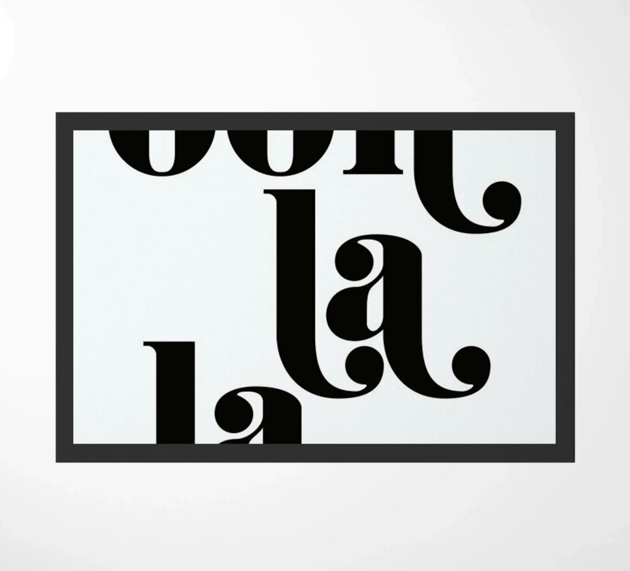 Ooh La La Typography Print felpudo de Honeymoon Hotel