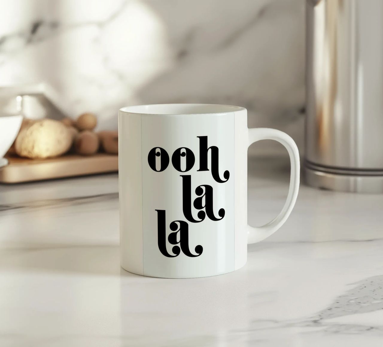 Ooh La La Typography Print keramische mok van Honeymoon Hotel