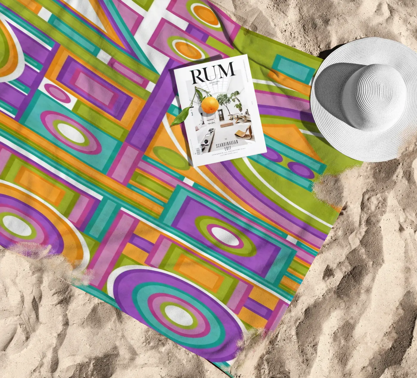 TRAIN Strandtuch von shellybremmer