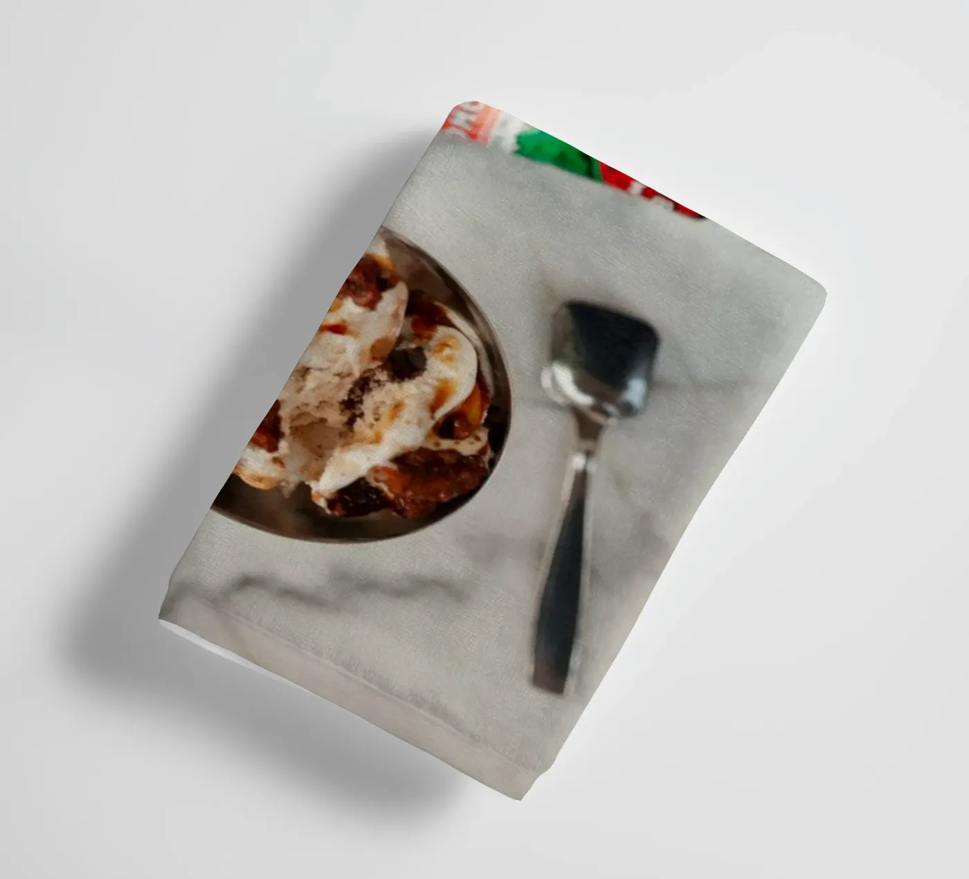 chaotic table badhanddoek van friedalovesemil