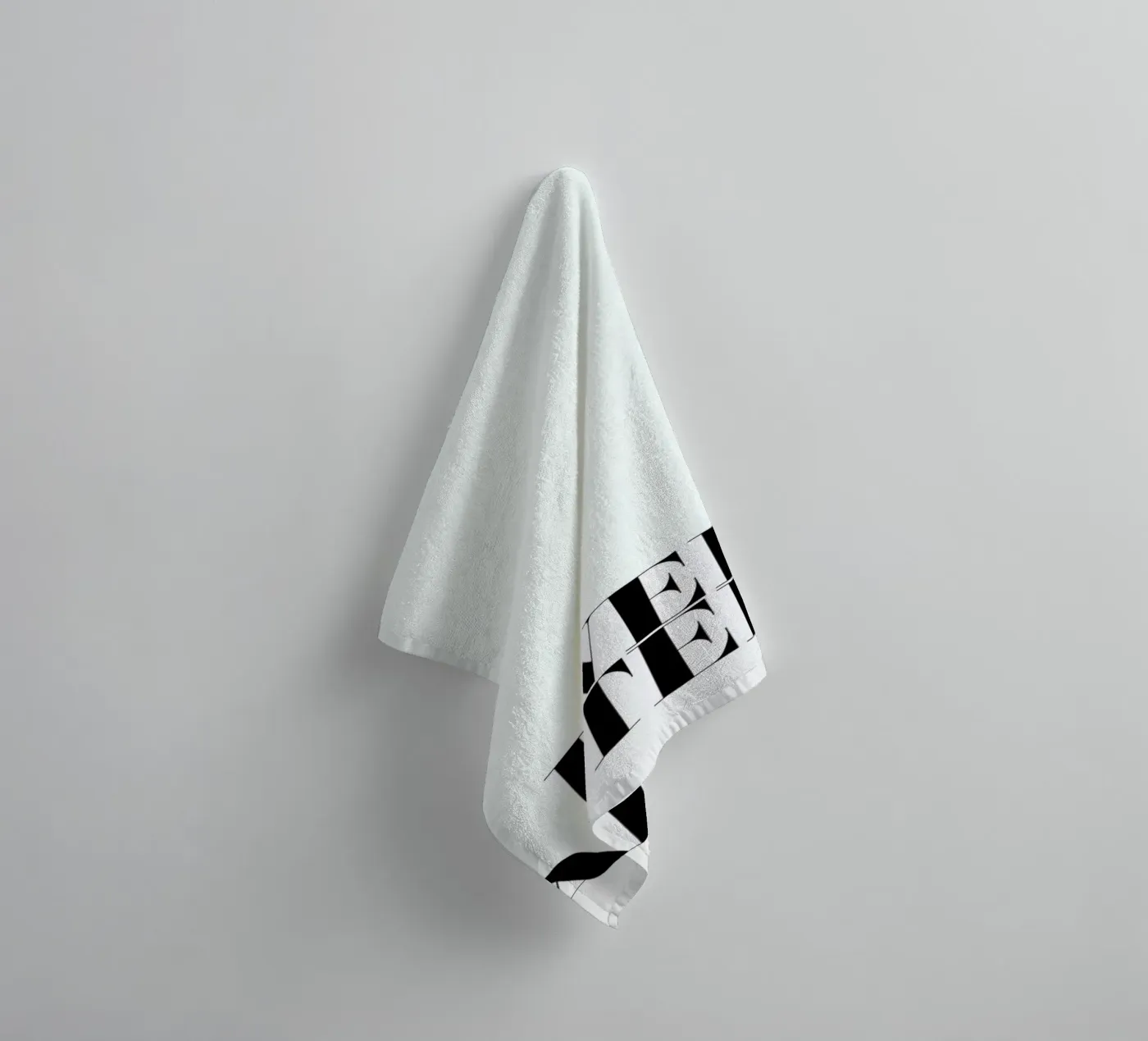 Ever After badhanddoek van Honeymoon Hotel