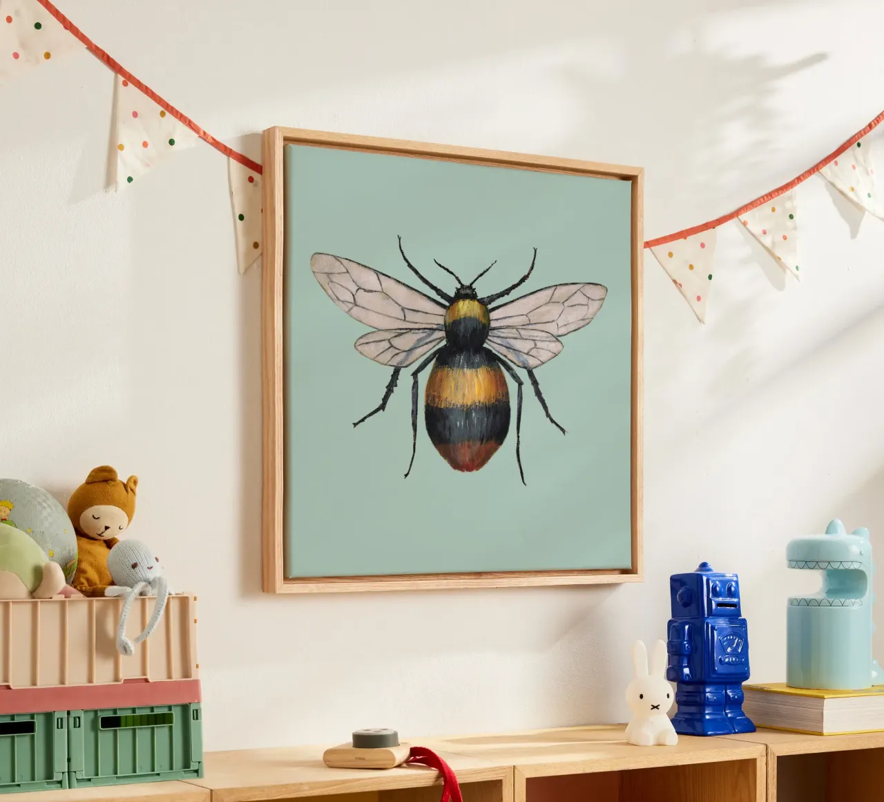 Bumblebee canvas by BwiseLizzy