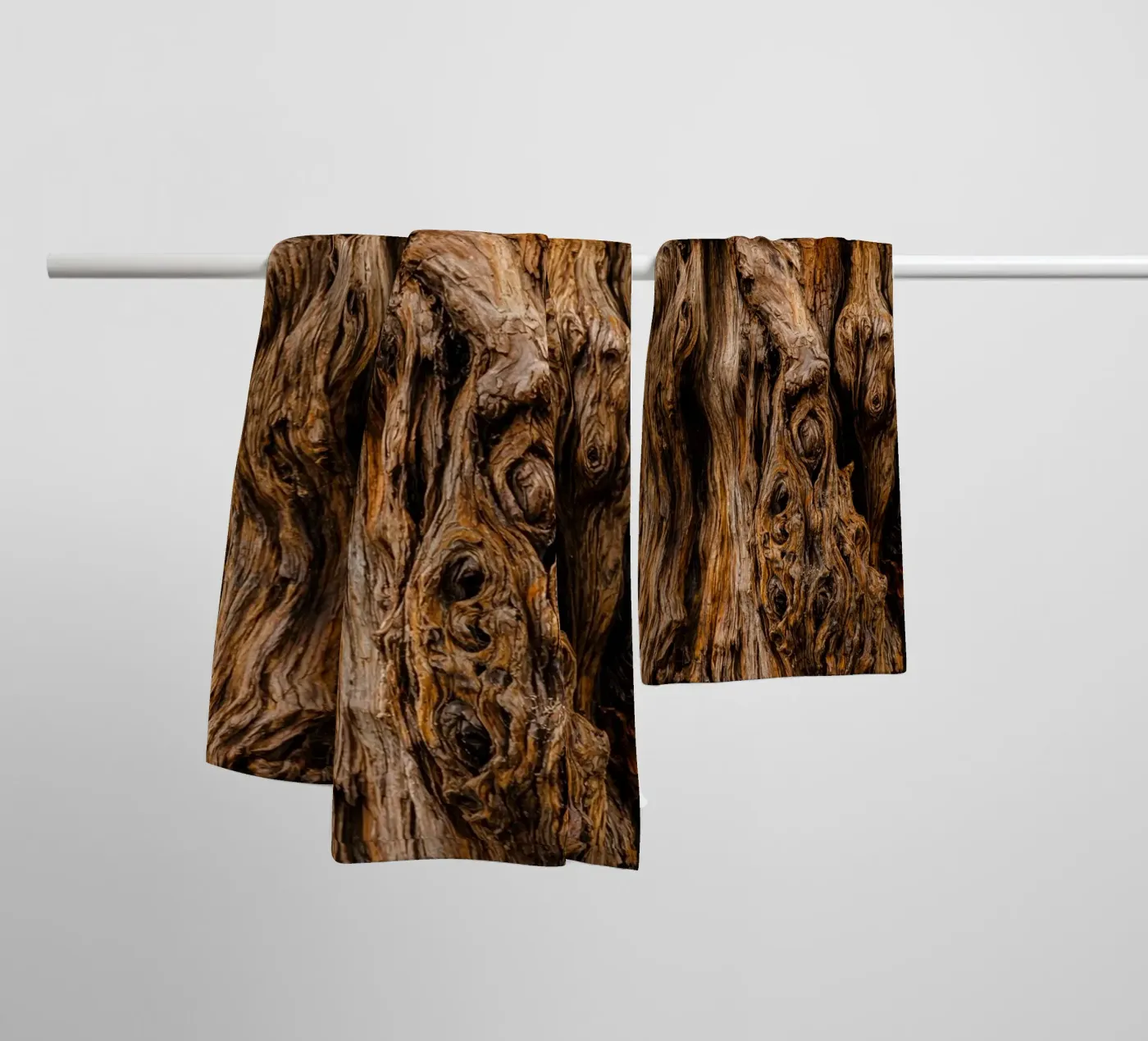 old tree trunk badhanddoek van landtengs