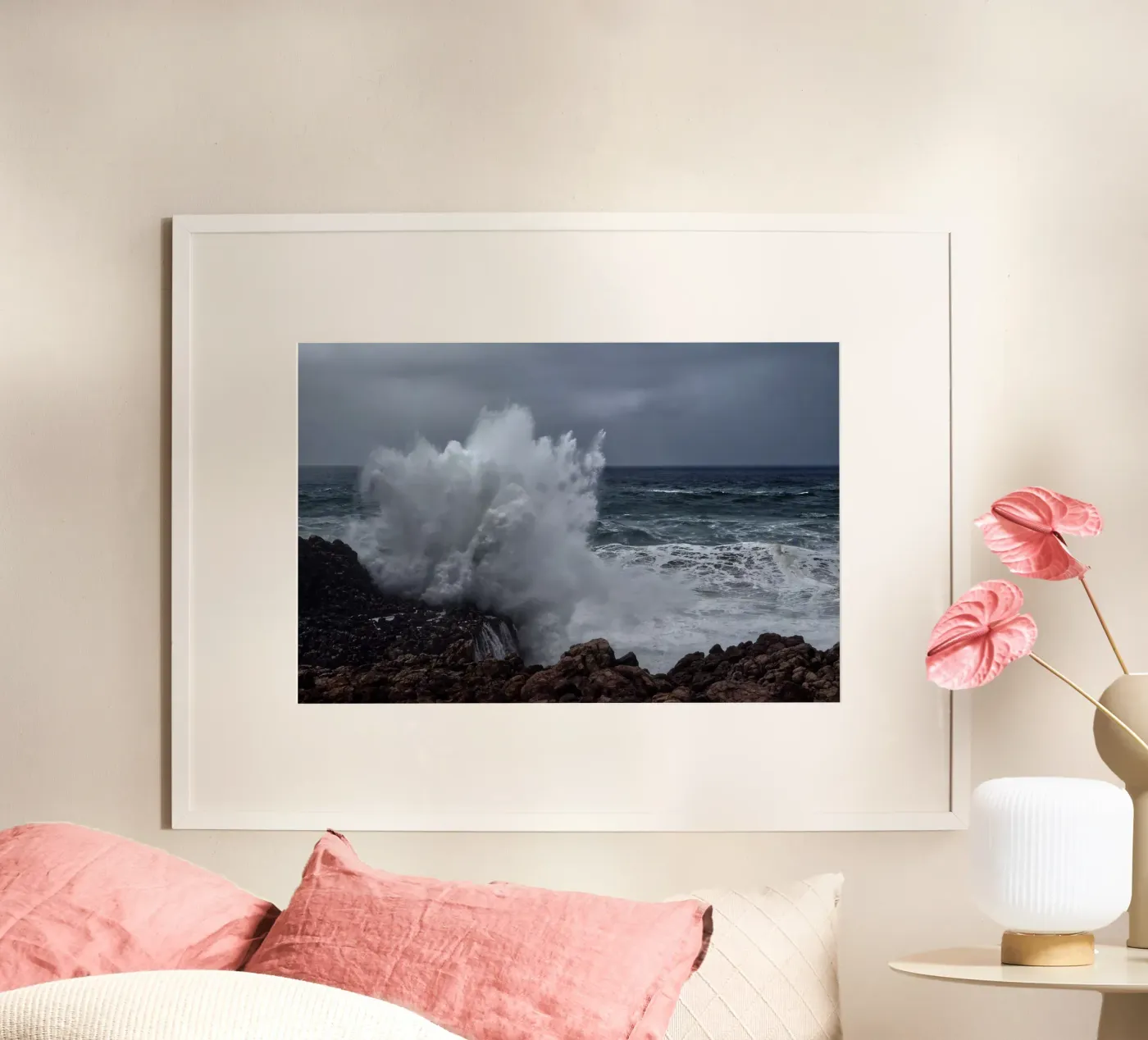 Huge Wave poster by Fjöllart