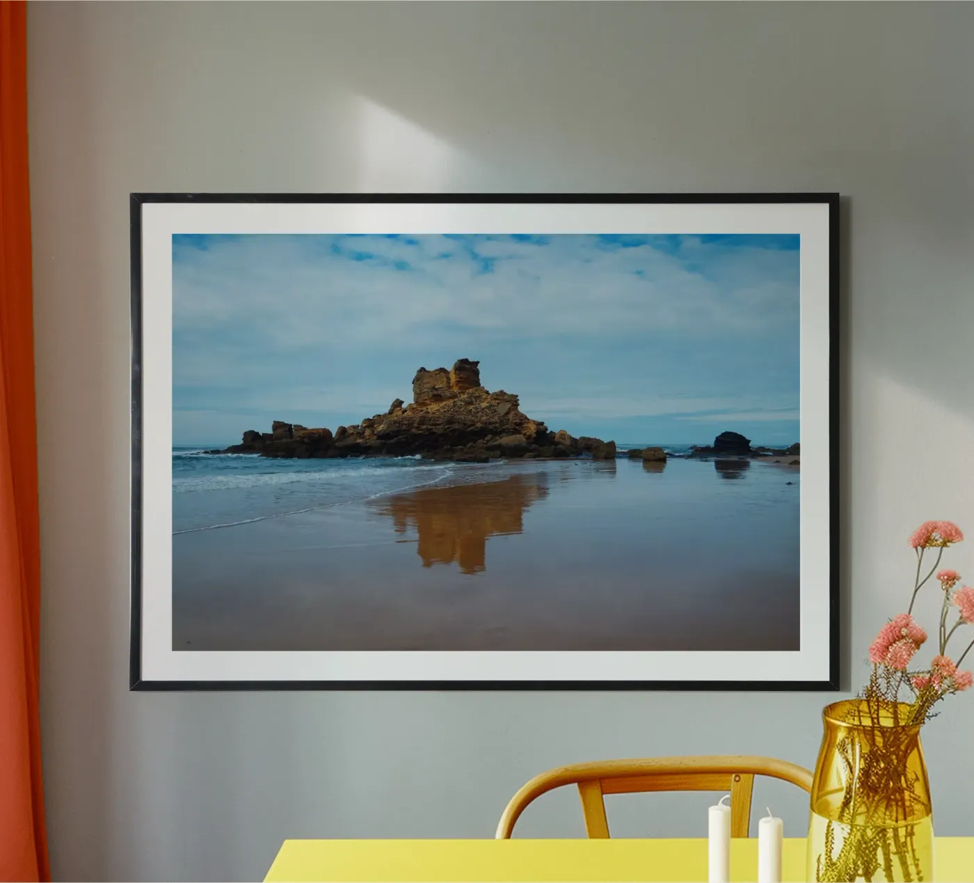 Rocky beach poster by Fjöllart