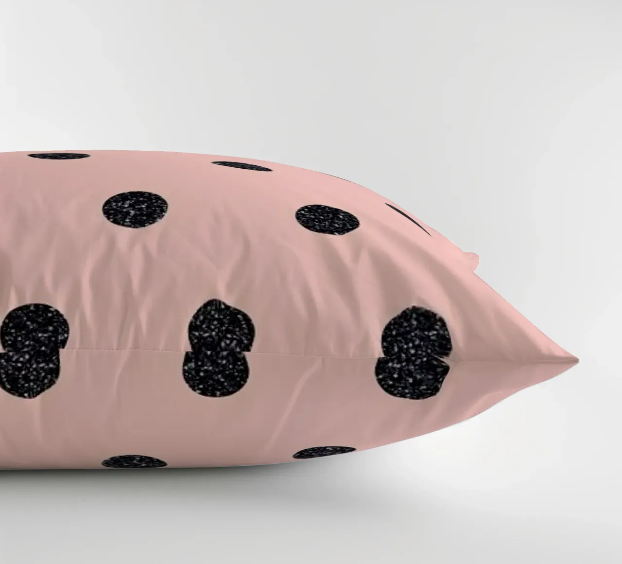 Shiny Polk Dots On Pink cuscino da cafelab