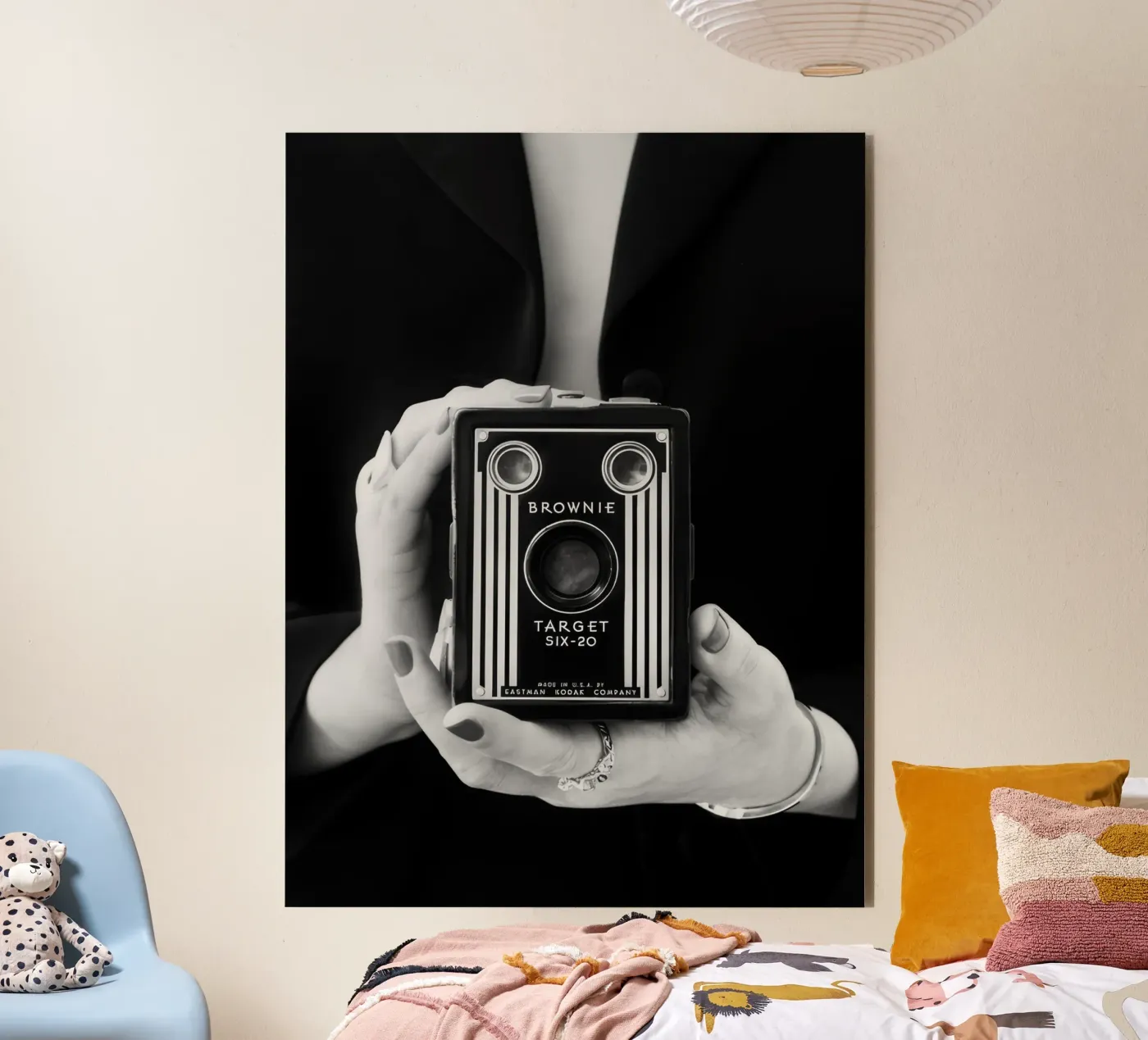 Camera in Focus forex plate by memory in photograph