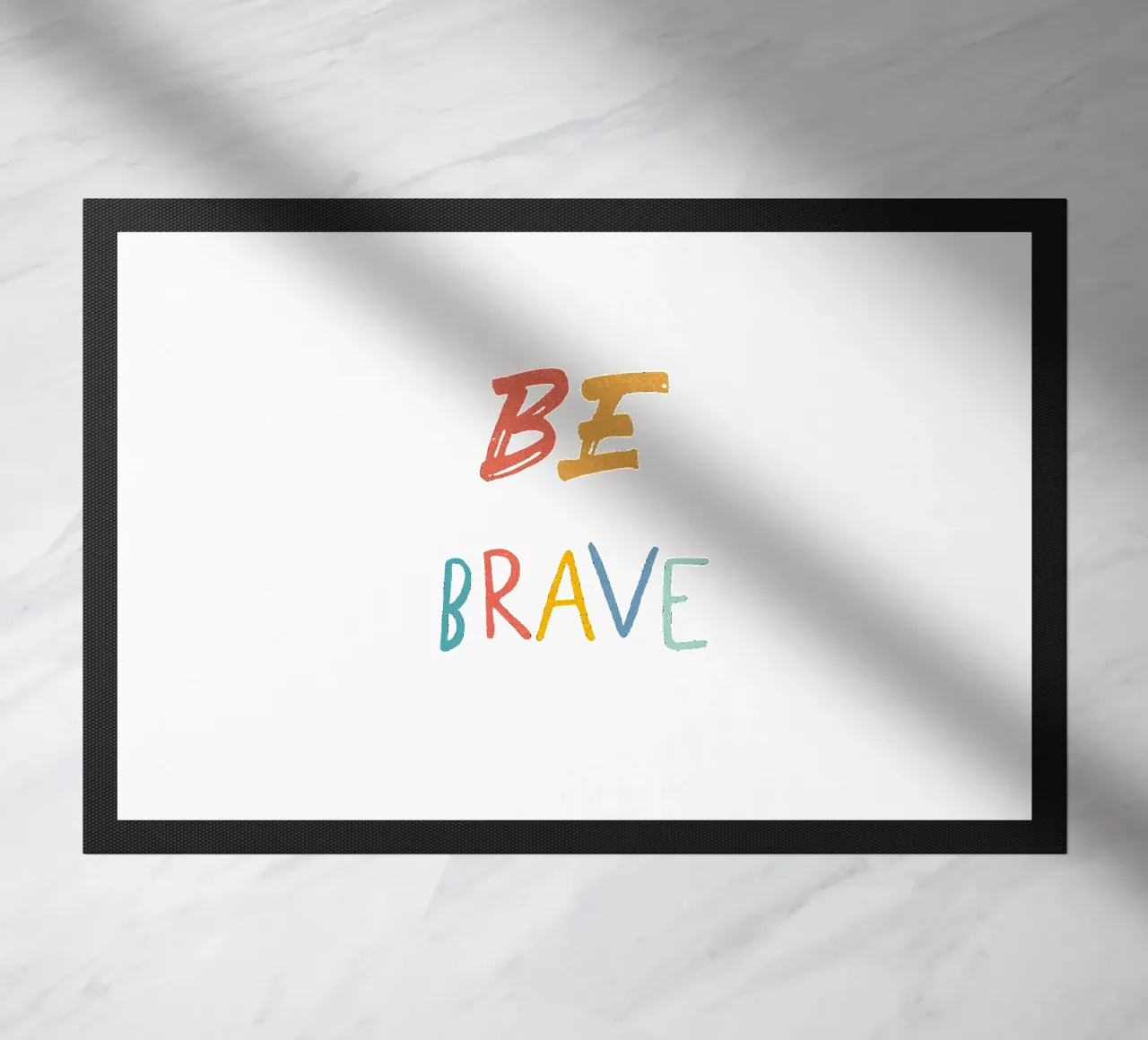 Be BRAVE Fußmatte von Jelis_art